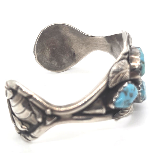 Navajo Artisan handcrafted turquoise nugget NA sterling silver vintage cuff bracelet