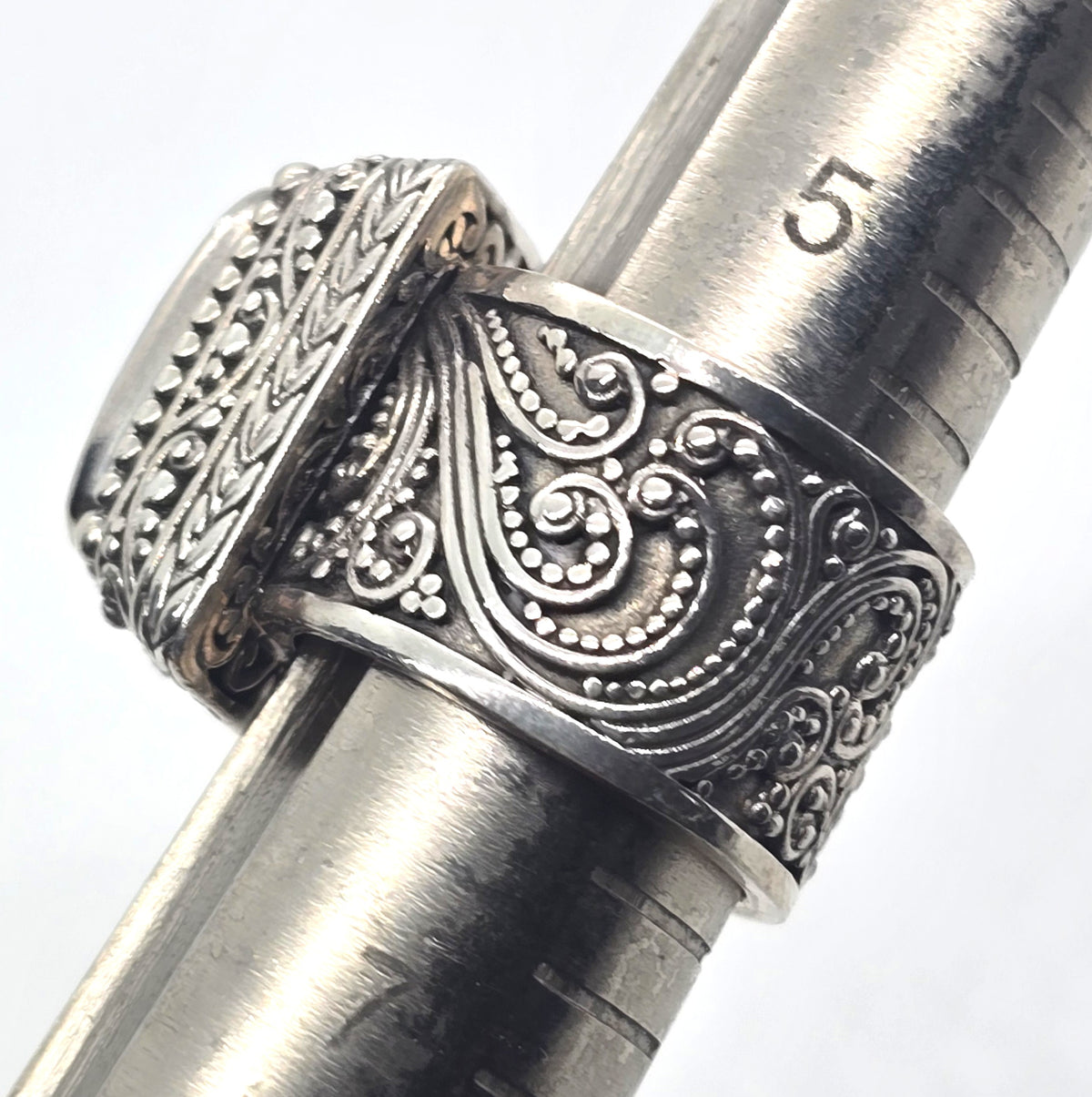 Sarda Mystic Topaz gemstone tribal Bali sterling silver cigar band ring size 6