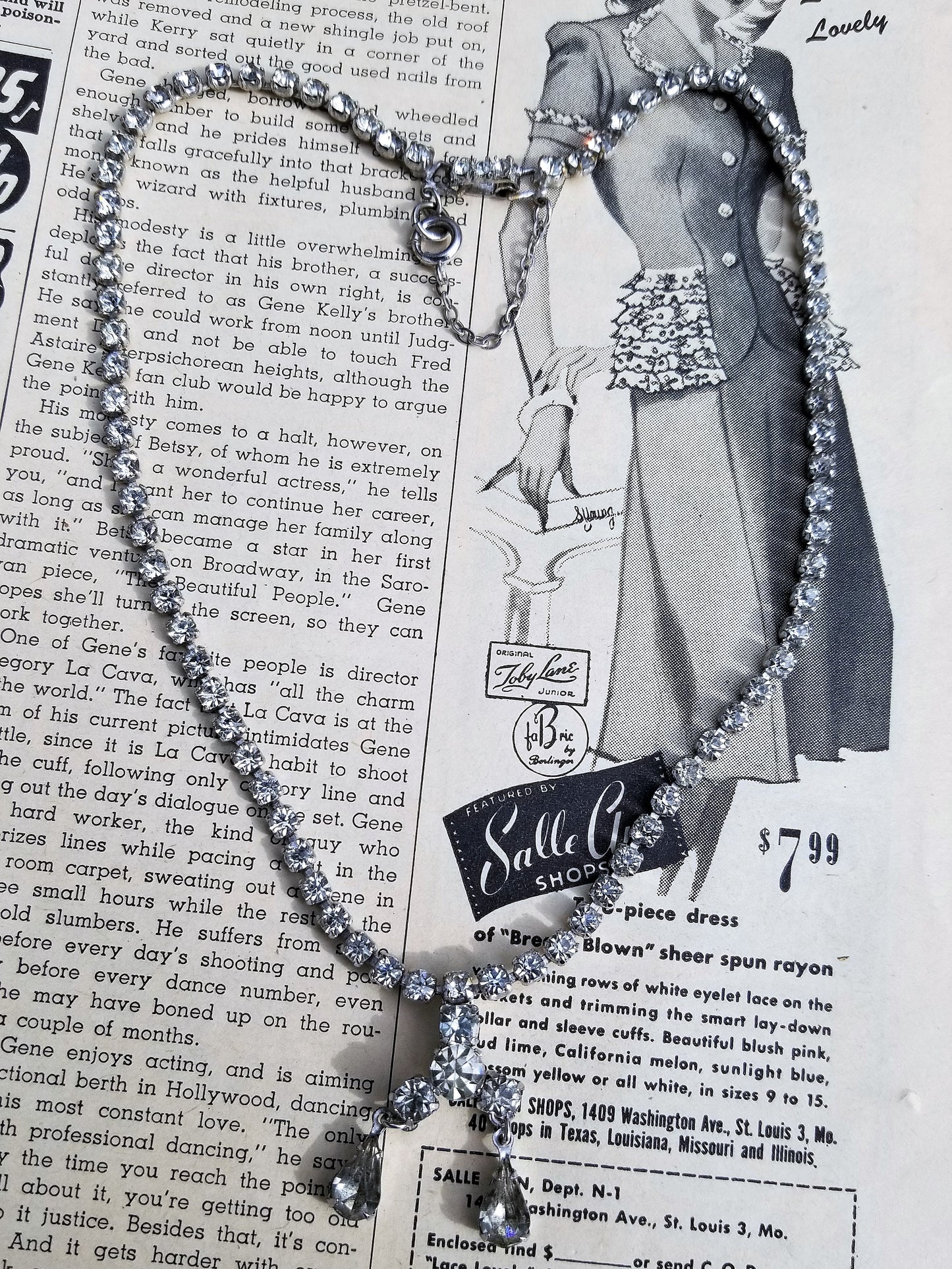 Teardrop vintage rhinestone princess necklace with safety chain