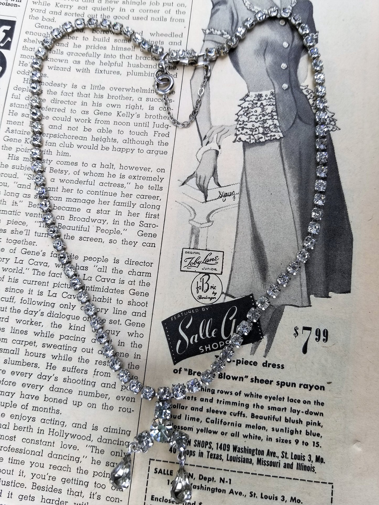 Teardrop vintage rhinestone princess necklace with safety chain