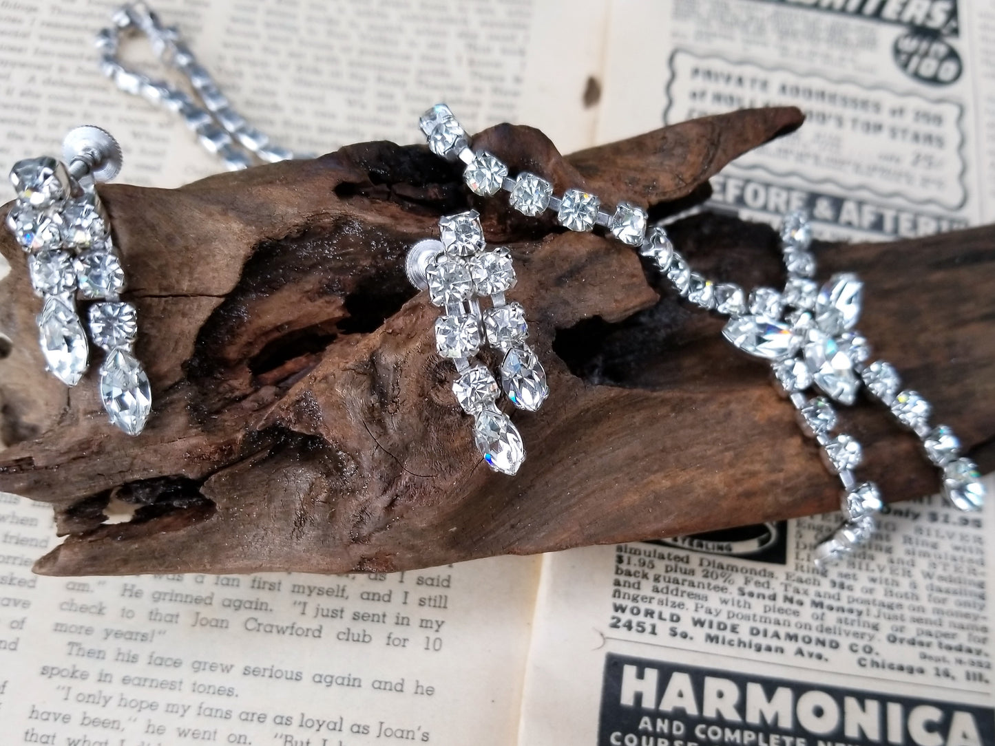 Stunning marquis clear rhinestone demi parure vintage necklace and screw back earrings set