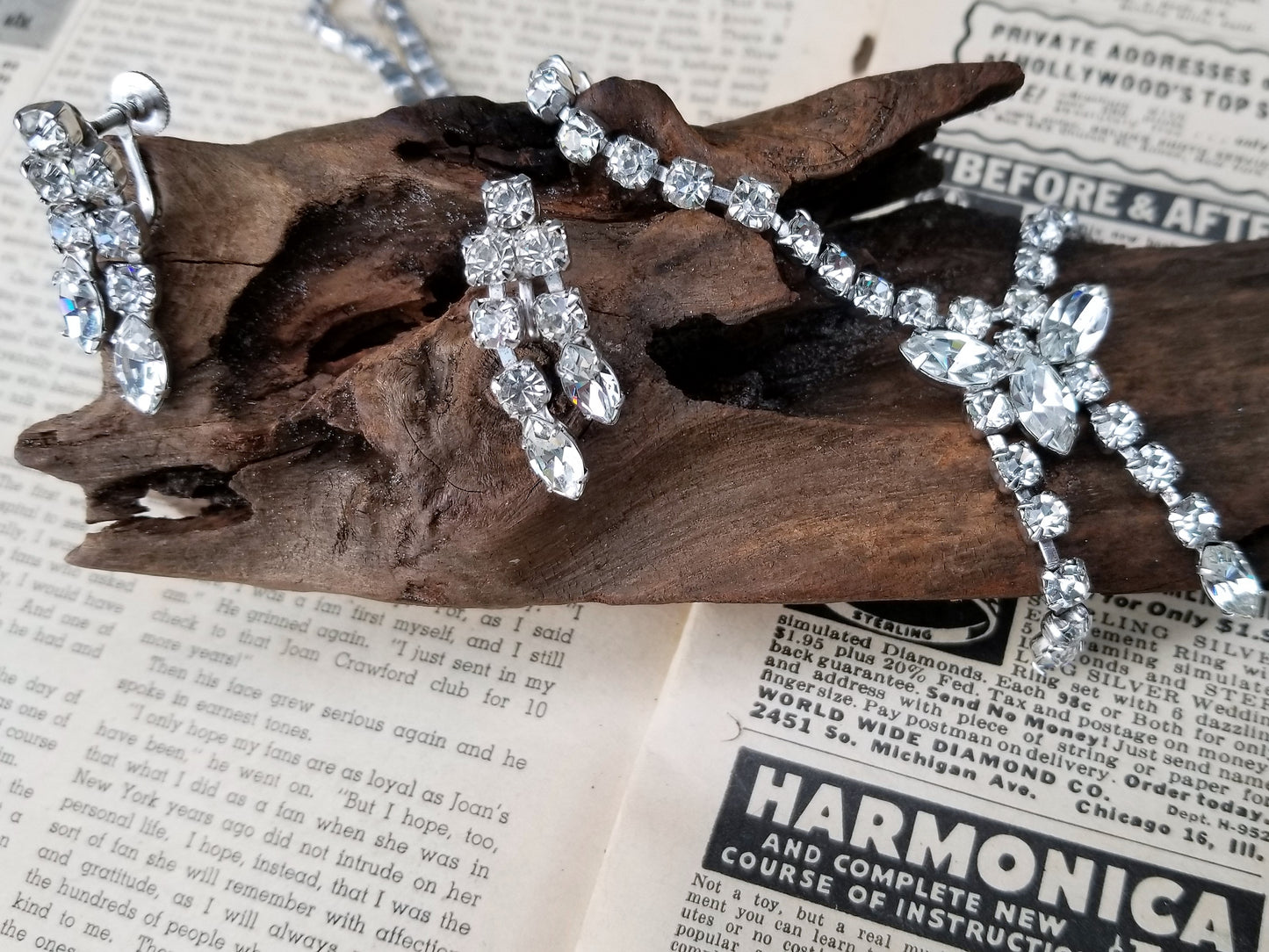Stunning marquis clear rhinestone demi parure vintage necklace and screw back earrings set