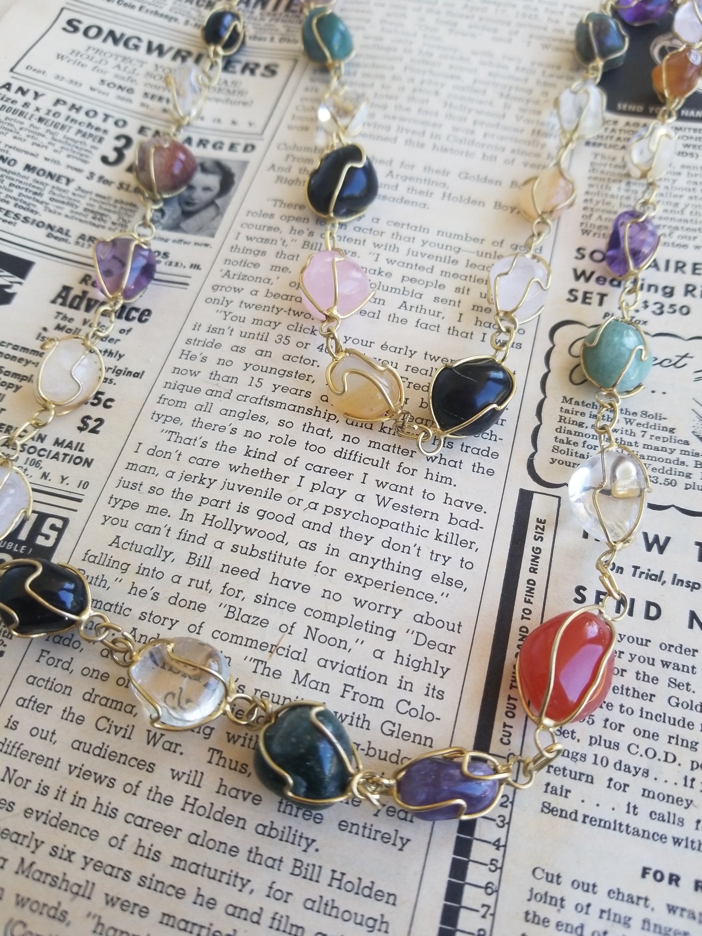 natural polished undrilled gemstone gold tone wire wrapped necklace 28 inches