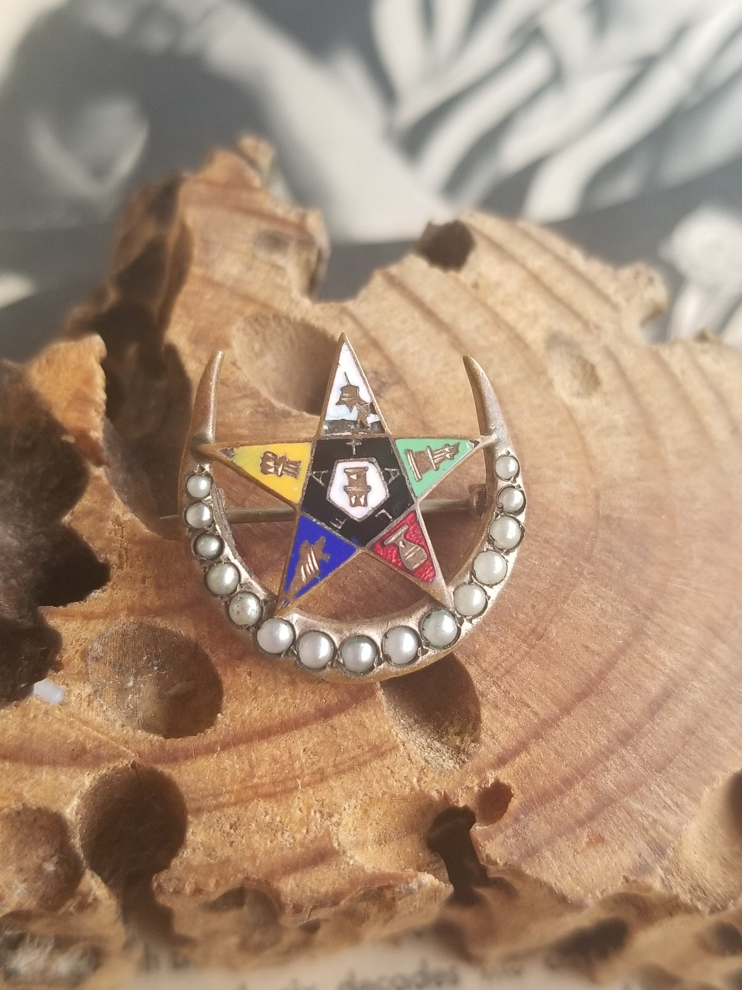 Order of the Eastern star Freemason seed pearl crescent moon gold filled brooch enamel pin