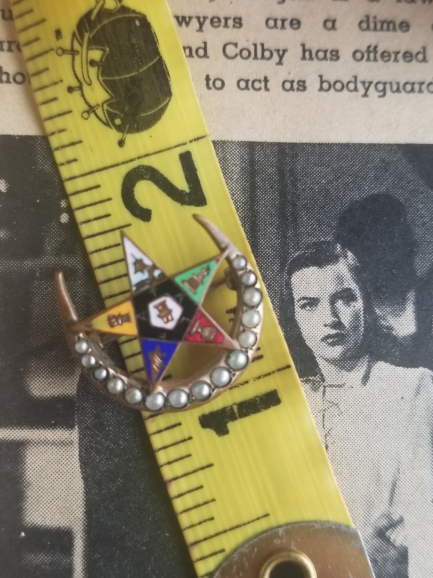 Order of the Eastern star Freemason seed pearl crescent moon gold filled brooch enamel pin