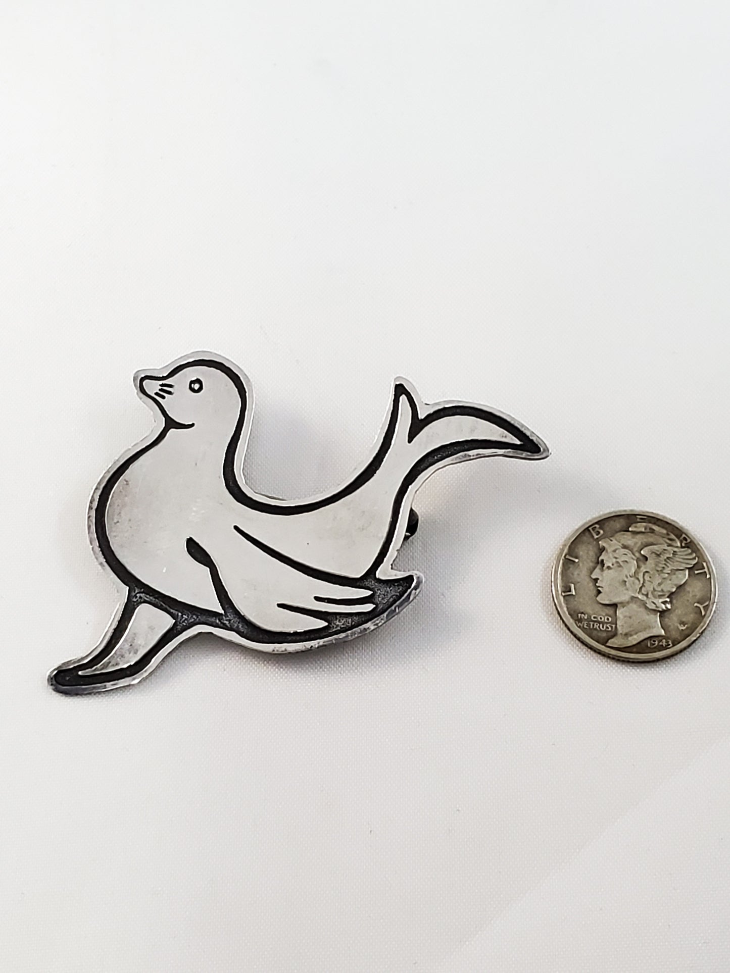 FAS Seal Stamped Sterling silver vintage Mexico brooch pin 925
