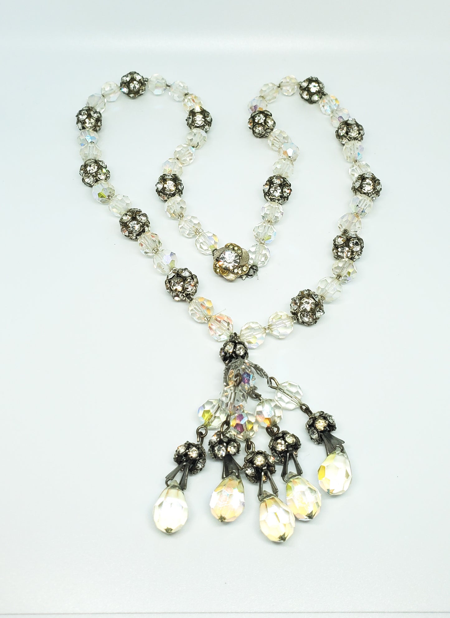 Austrian crystal and rhinestone beaded vintage necklace with pendant 21 inches