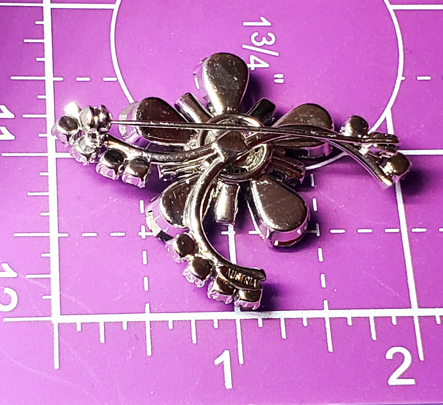 Austrian clear rhinestone flower mid century atomic rhinestone vintage brooch pin
