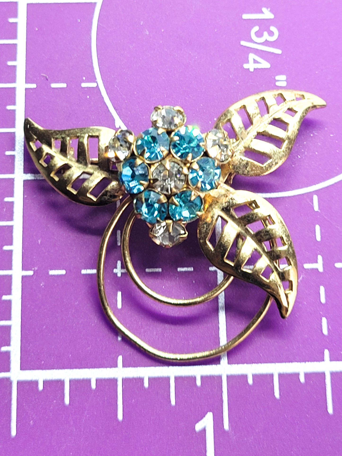 Aqua blue gold filled paste vintage monstera leaf mid century brooch pin