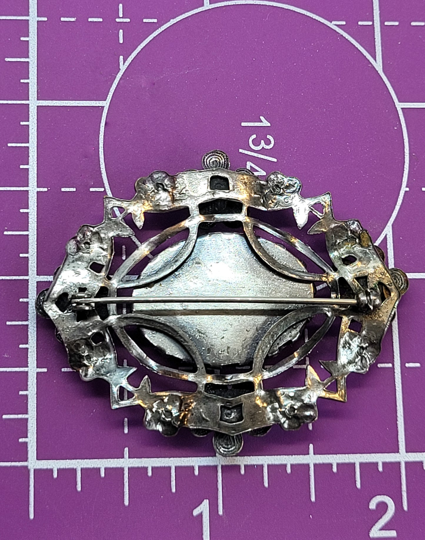 Neiger brothers Green Peking Czech glass flower vintage scatter brooch pin mid century