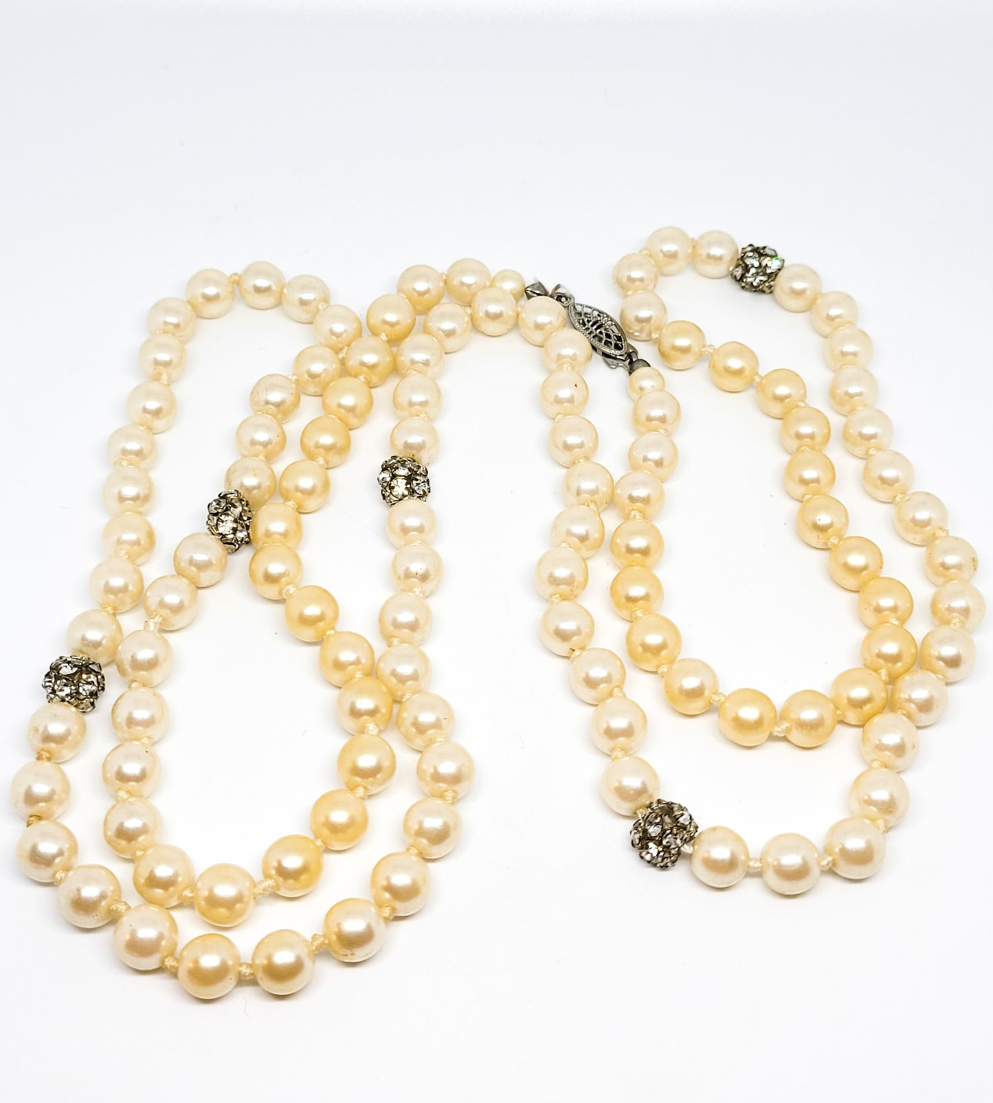 Cream faux pearl and rhinestone beaded hand knotted long vintage necklace 42 inches