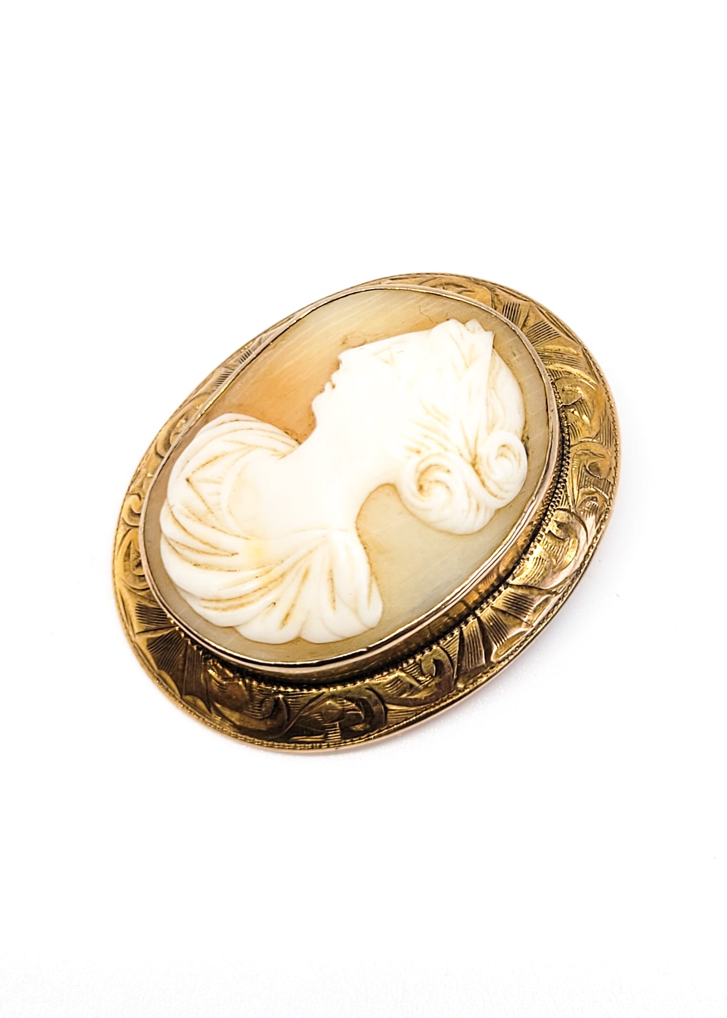 Carnelian shell carved left facing female cameo 10k yellow gold vintage brooch 9.4g
