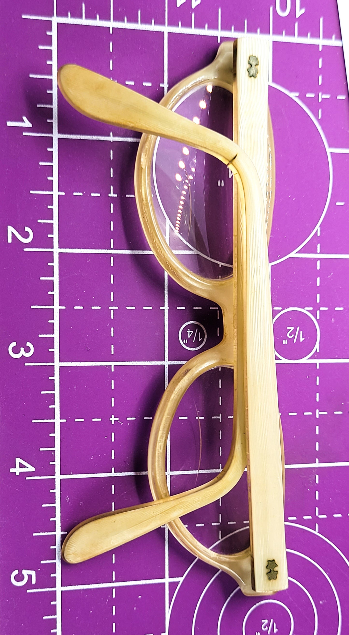 Victory authentic vintage cat eye pin up MCM Mid century cream star eyeglasses