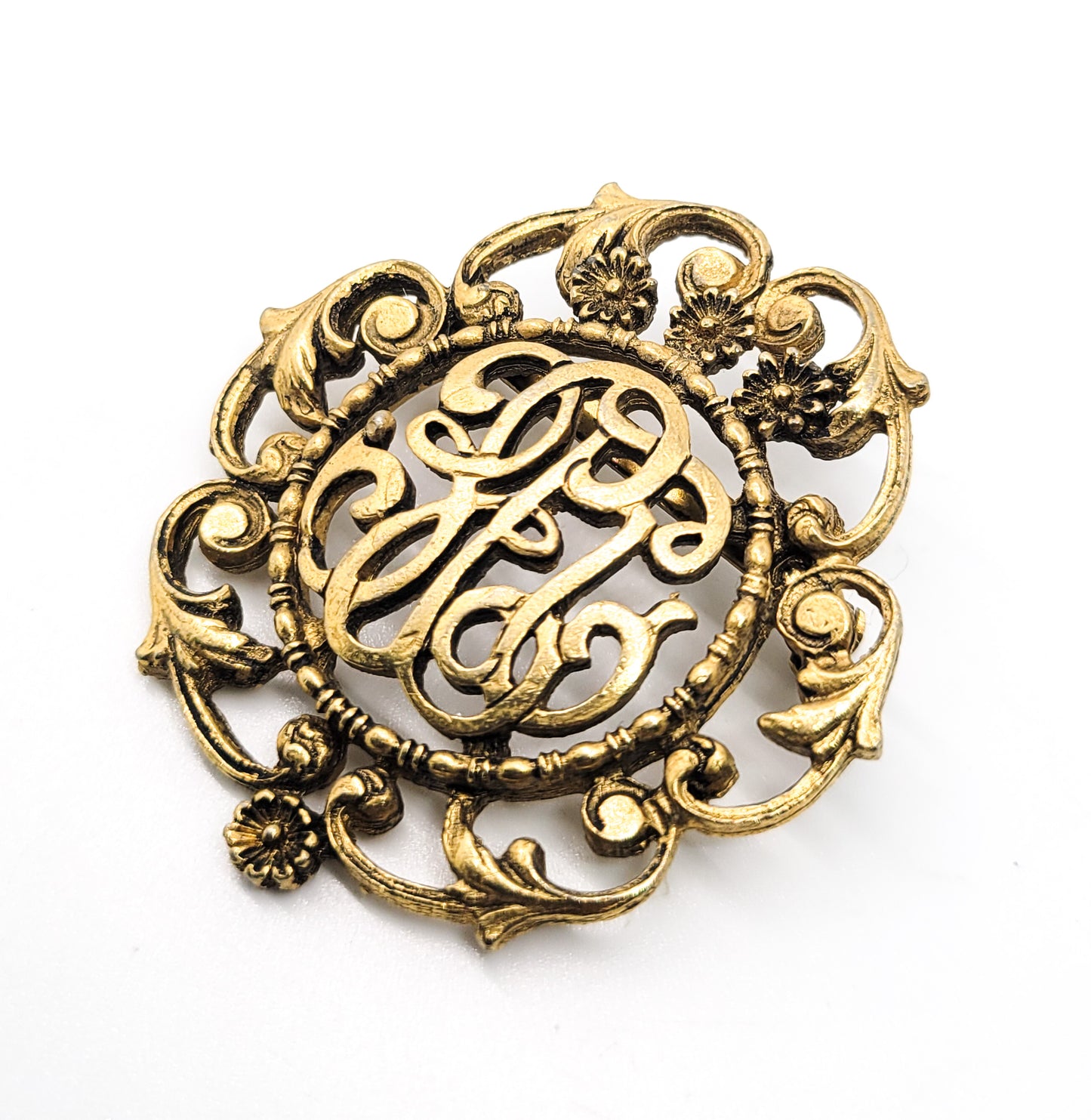 Monogram EET vintage gold toned flower roccoco style brooch