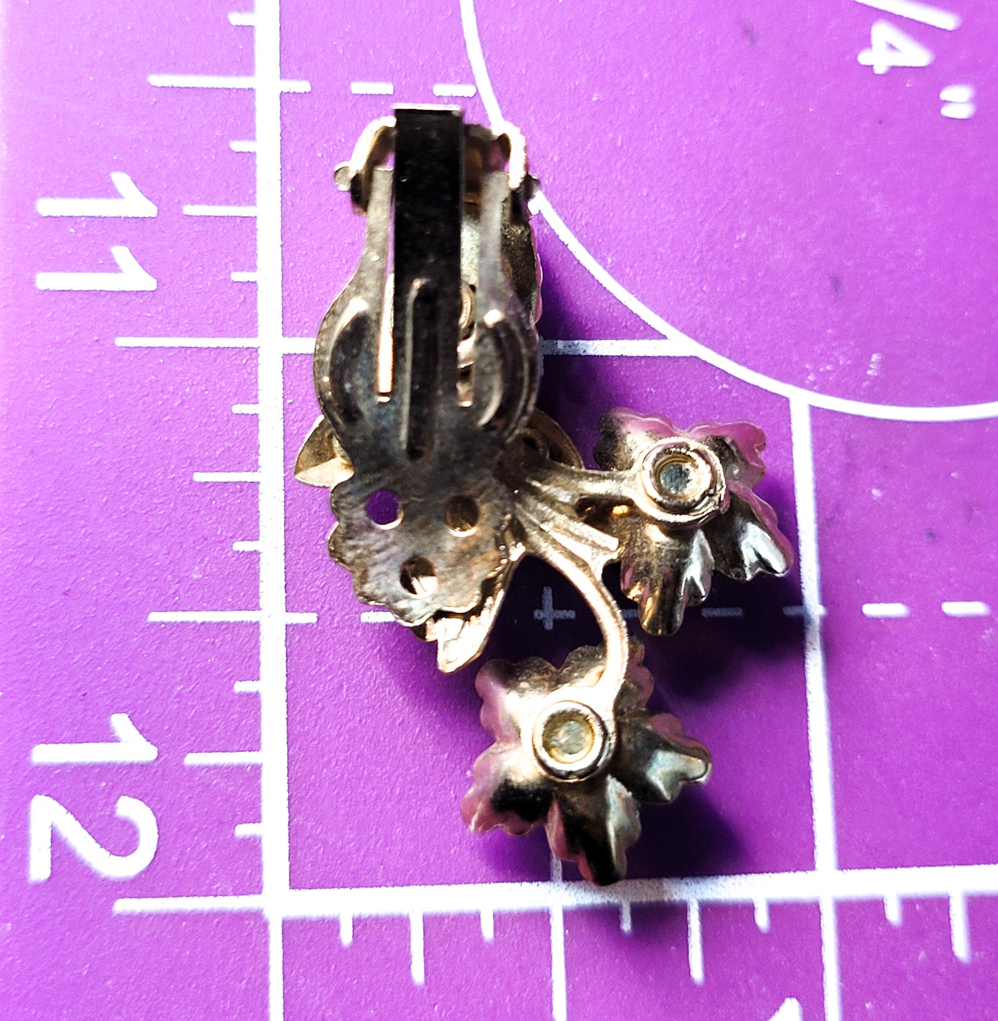 Green Aurora Borealis molded glass and rhinestone vintage clip on earrings
