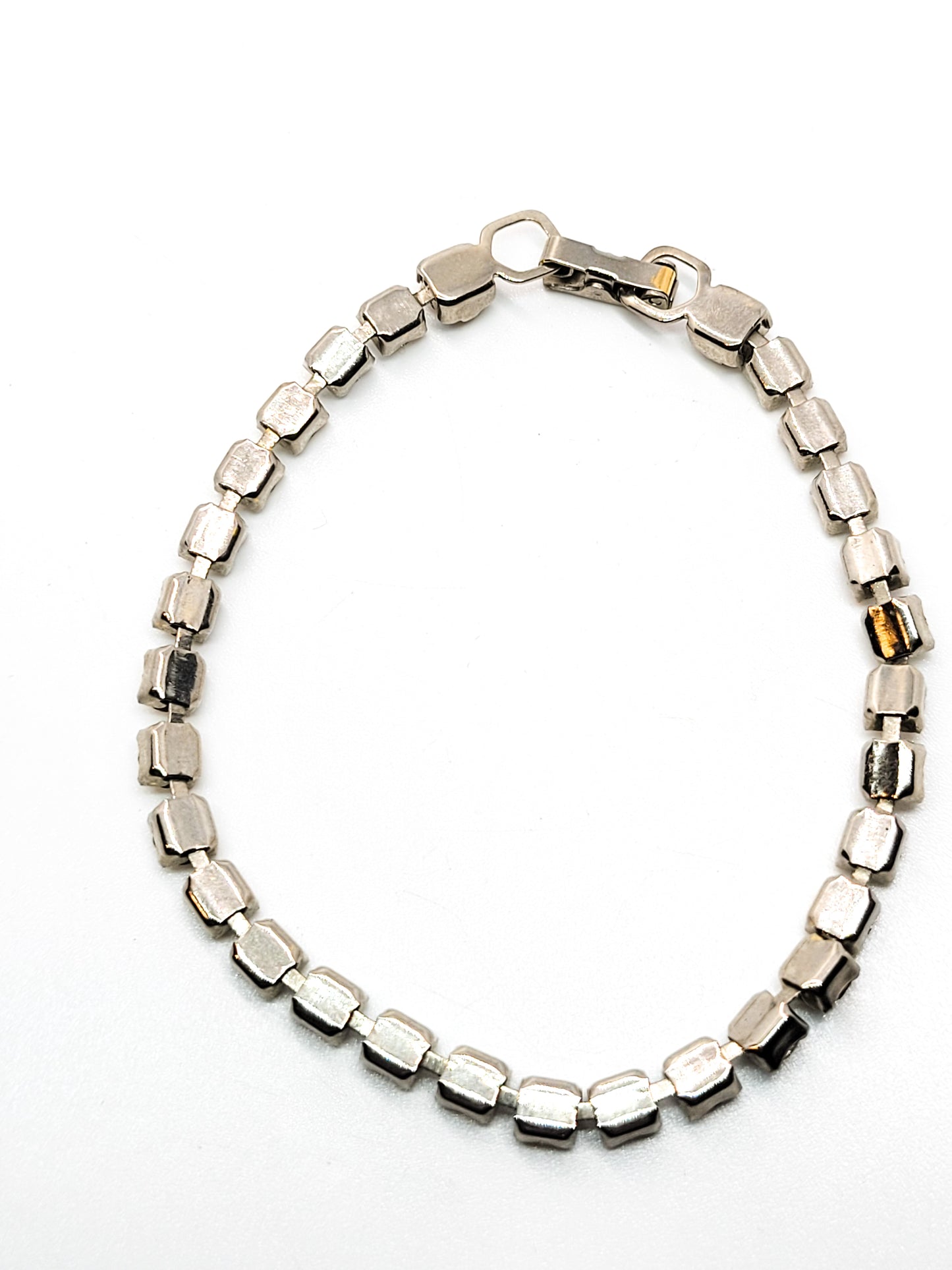 Dainty Single row simple clear silver toned vintage rhinestone tennis bracelet