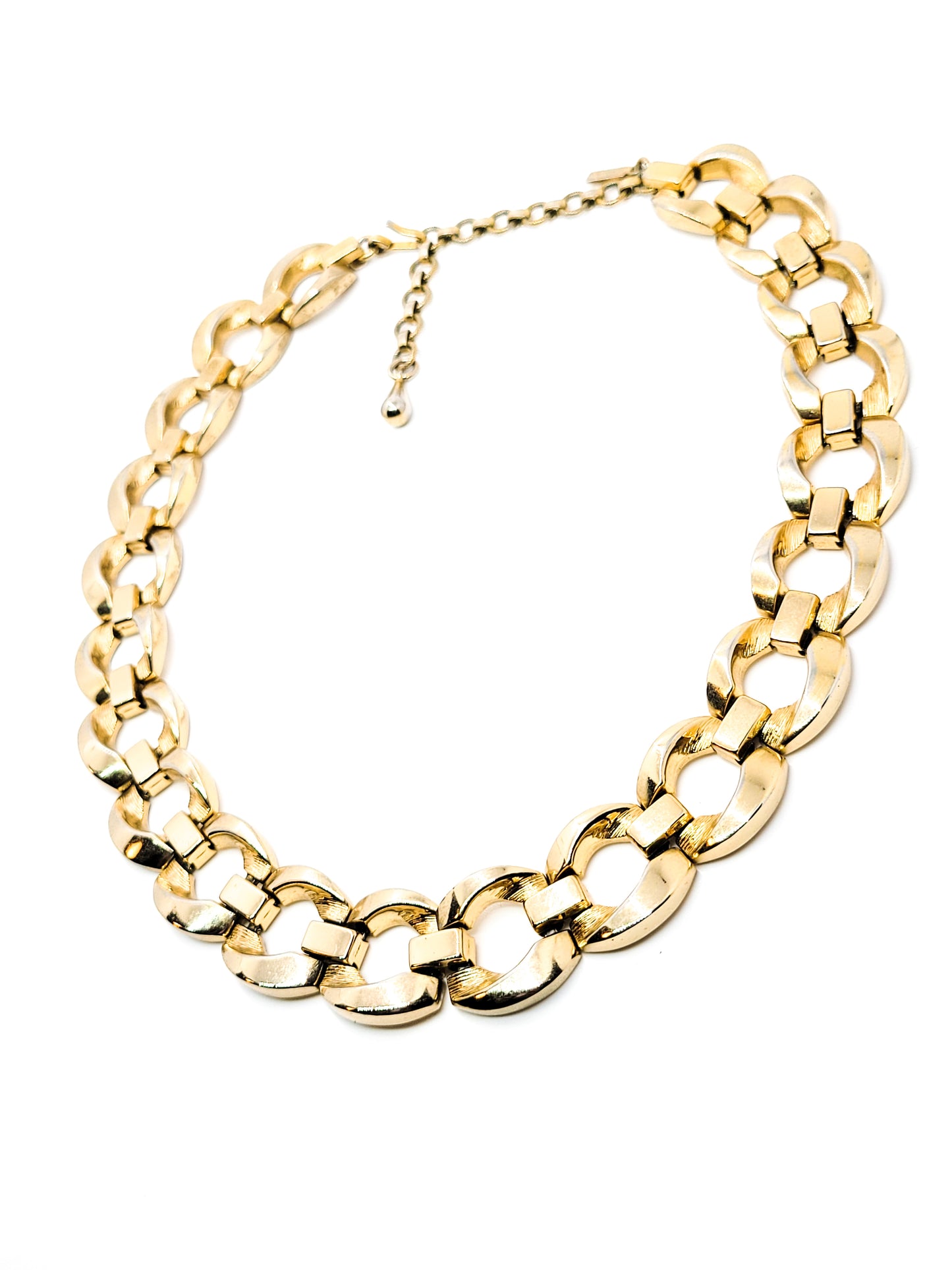 Monet signed vintage gold toned book chain linked necklace