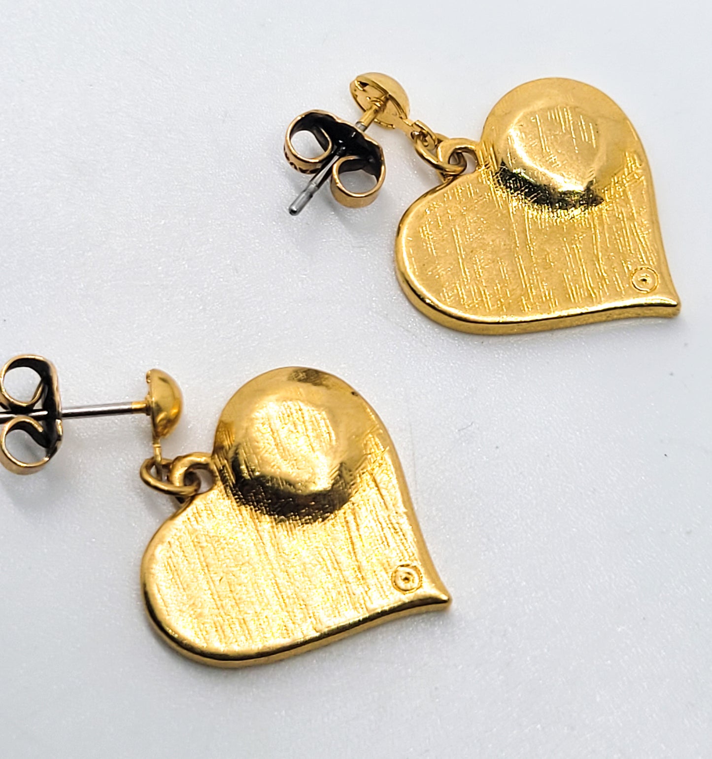 Avon Patriotic American flag rhinestone and enamel heart drop earrings 4th of July