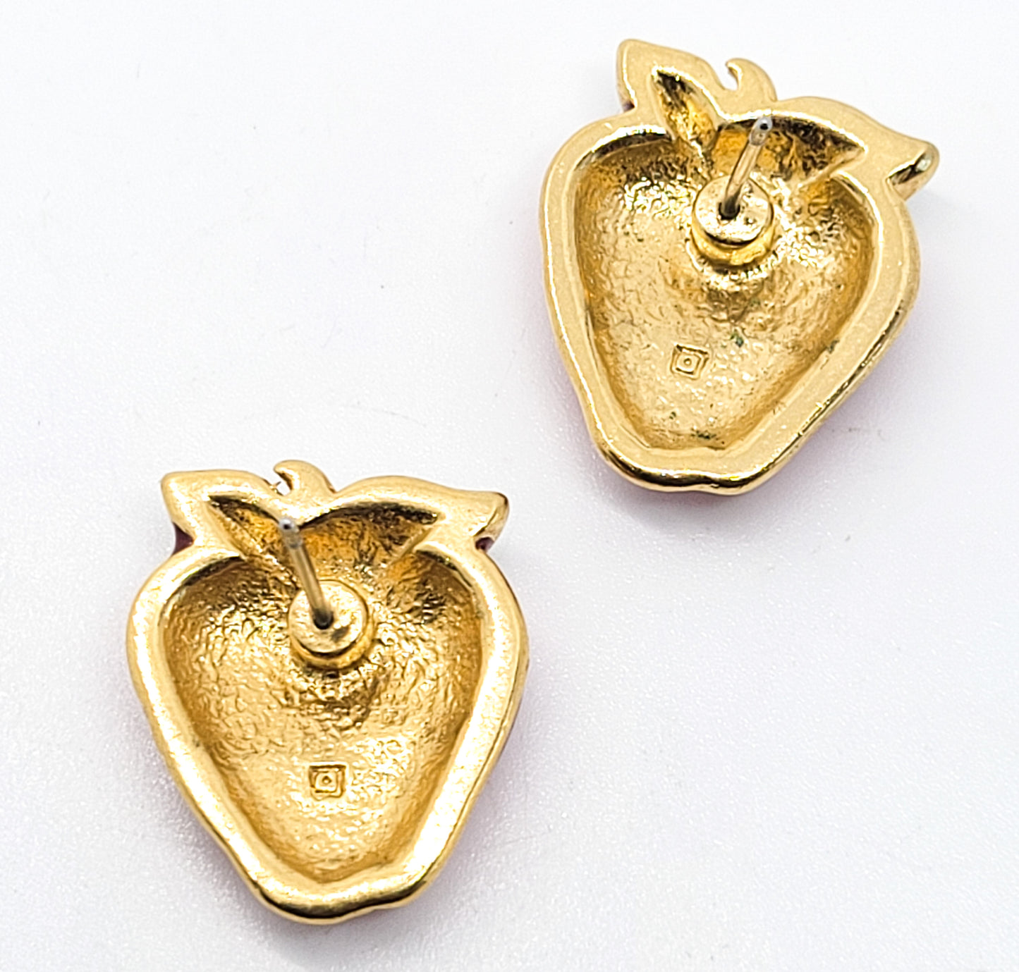 Strawberry red and green enamel gold toned vintage post earrings