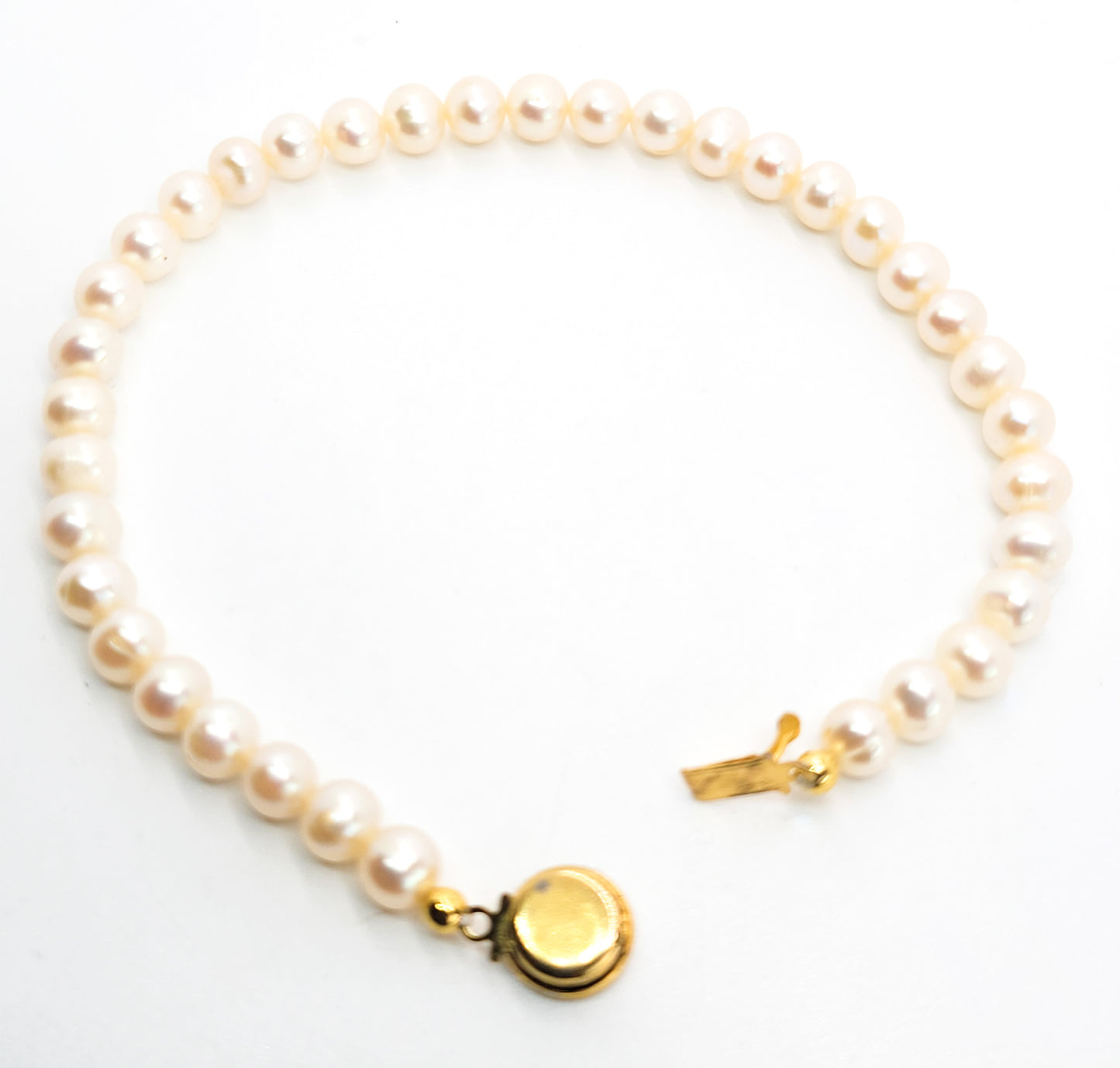 Cream natural 6mm freshwater pearl single strand vintage tennis bracelet gold toned