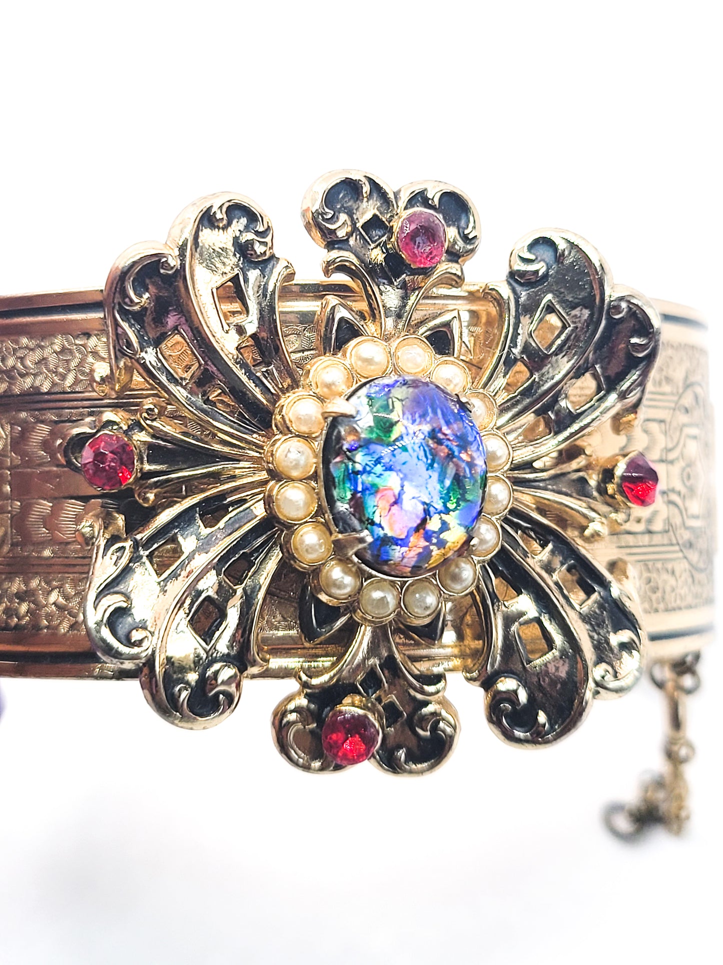 Coro Pegasus signed dichroic glass faux pearl taille d'épargne rhinestone cuff bracelet