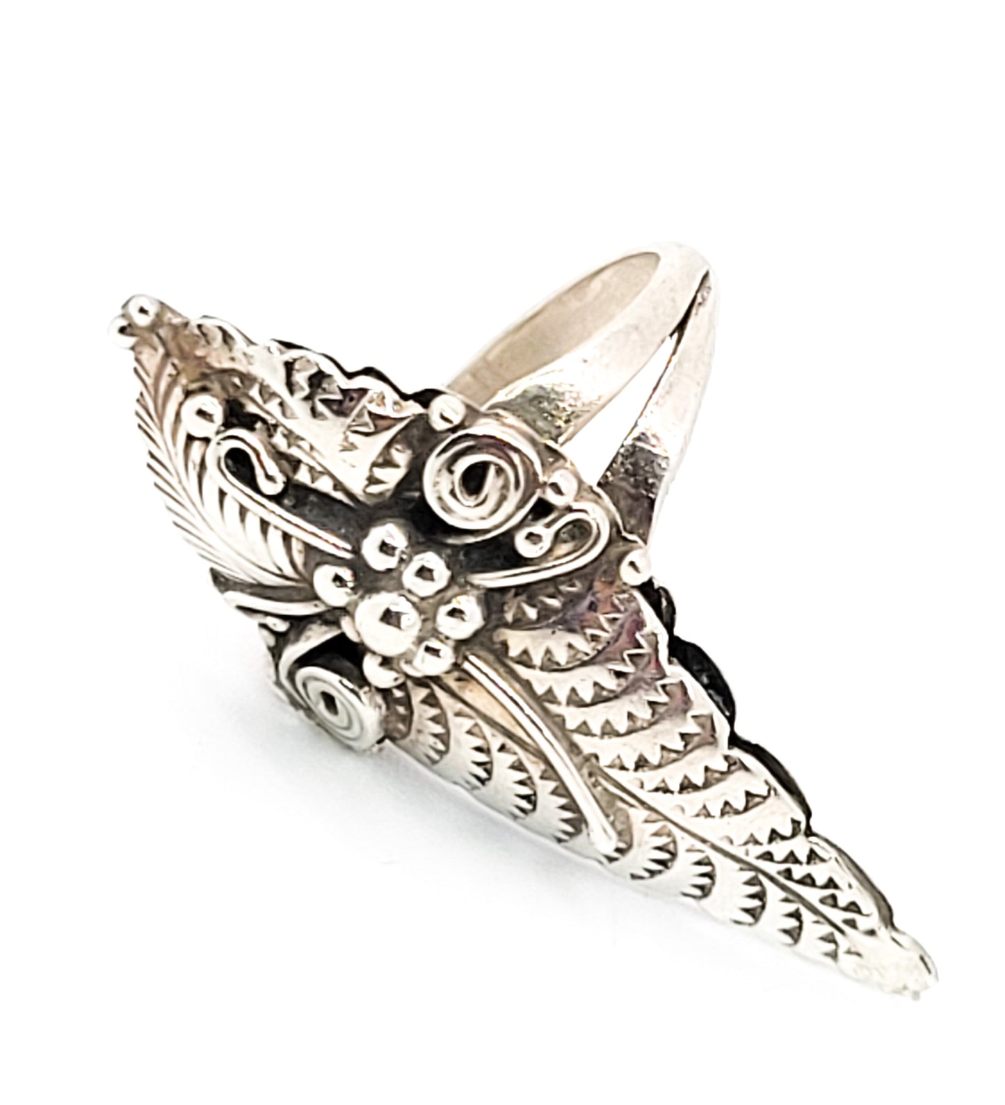 Native American Artisan Navajo sterling silver feather vintage ring size 5.75