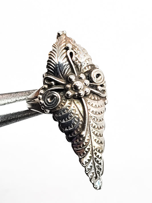 Native American Artisan Navajo sterling silver feather vintage ring size 5.75