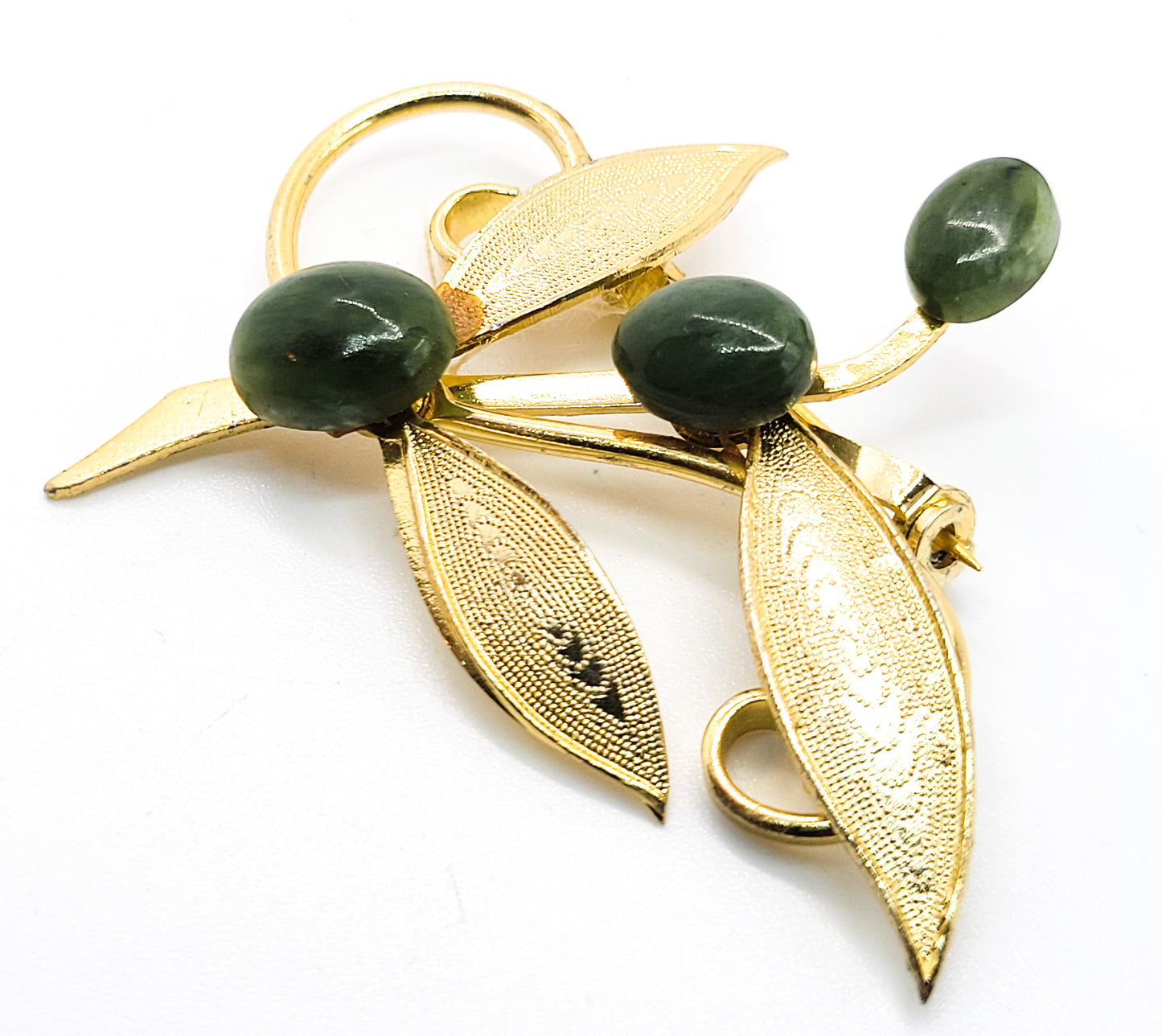 Jade glass vintage gold toned leave mid century brooch