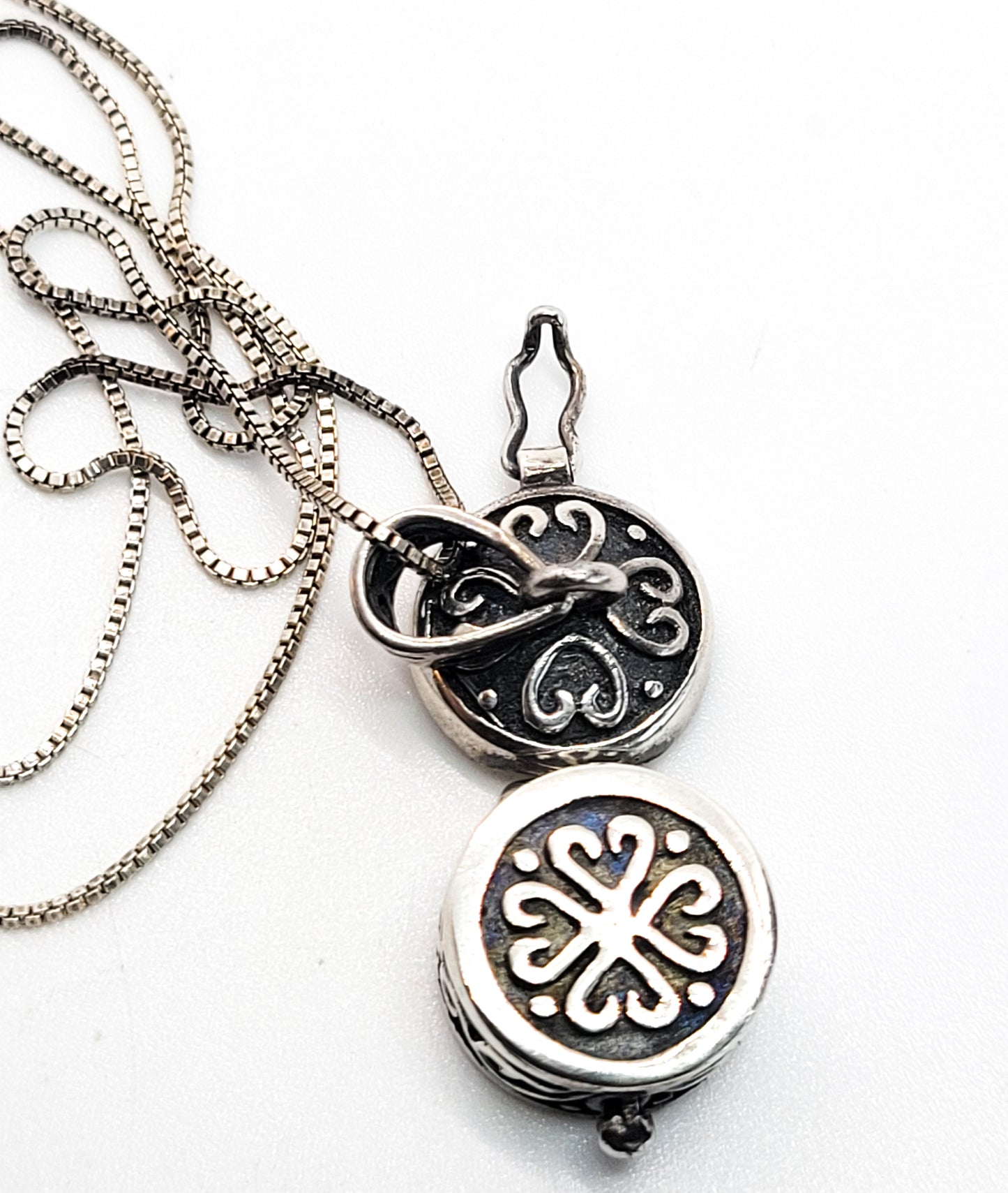 Heart filigree tribal balinese open hinged sterling silver round prayer box necklace