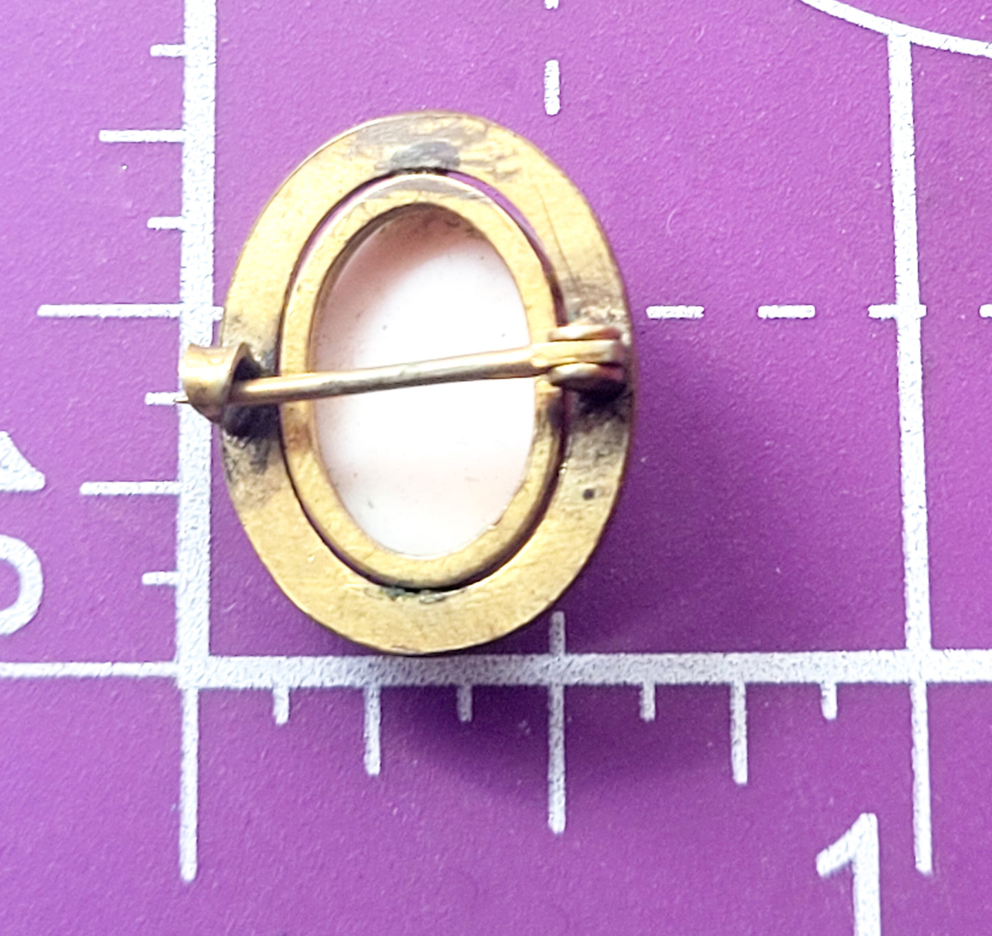John H Peckham JHP antique pink glass small gold filled cameo brooch
