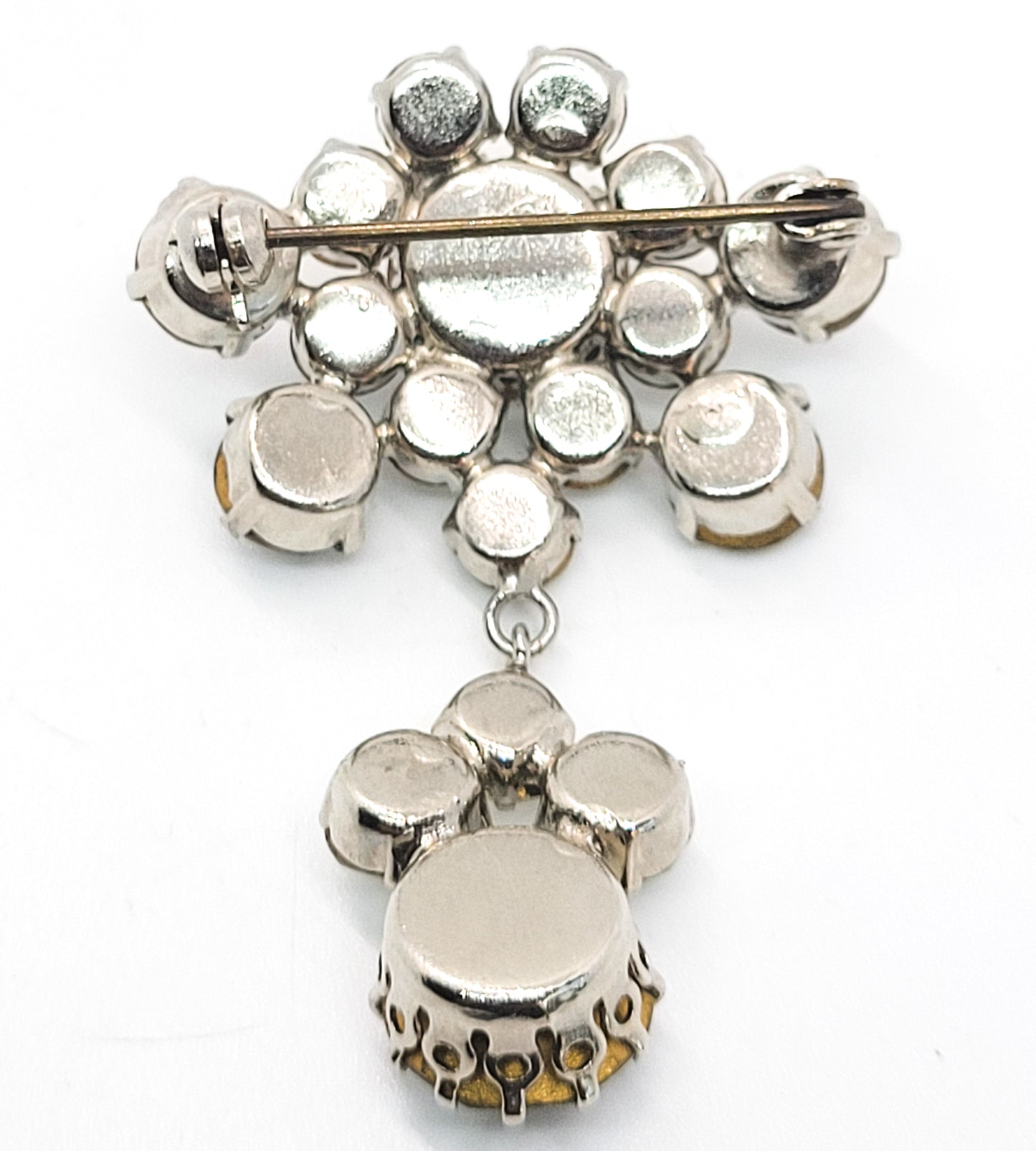Large dimensional articulated Smokey gray dazzling vintage flower brooch