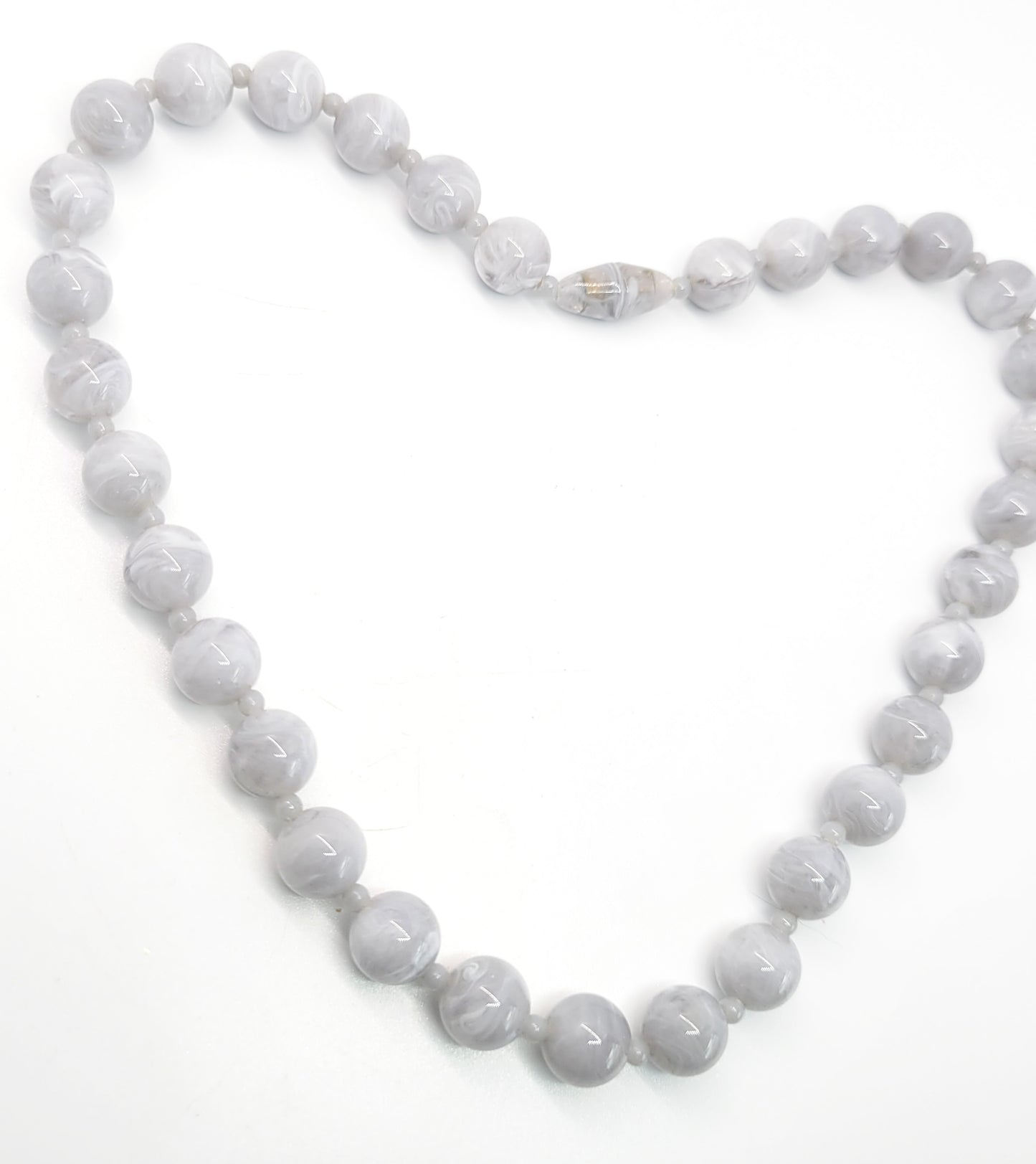 Gray swirl lucite vintage plastic beaded necklace barrel clasp boho