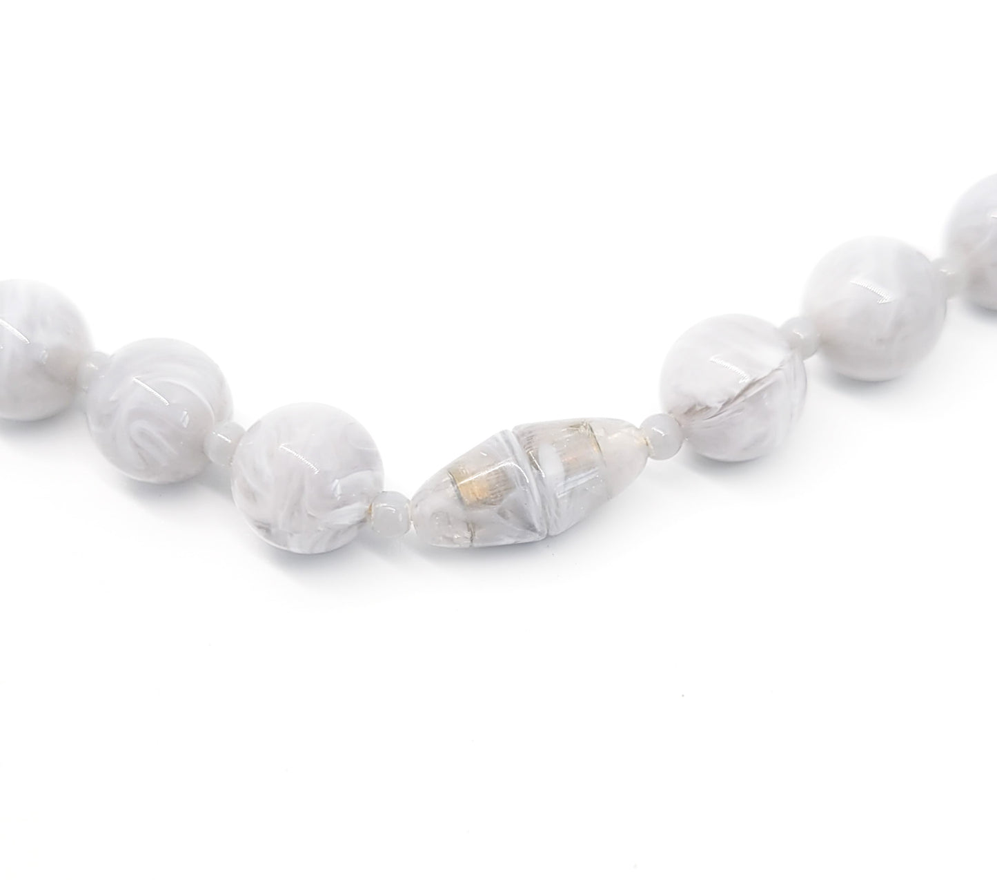 Gray swirl lucite vintage plastic beaded necklace barrel clasp boho
