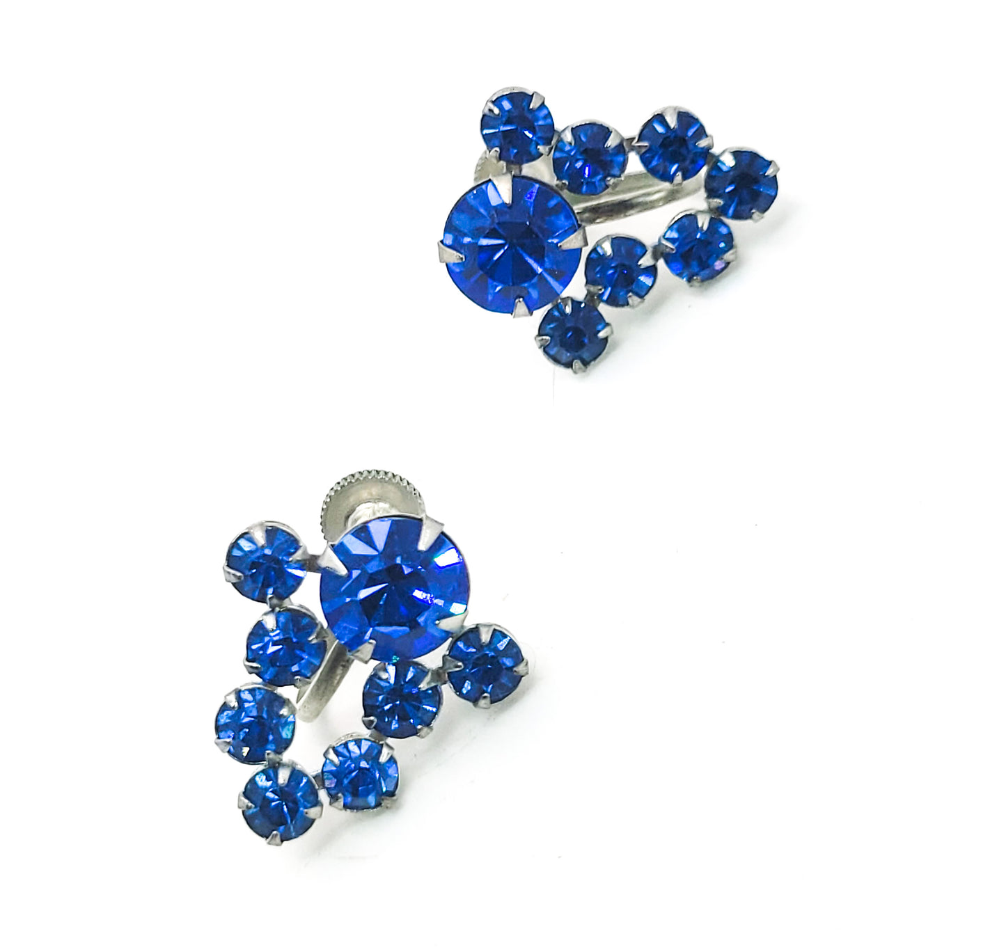 Bright blue silver toned prong set vintage screw back rhinestone earrings