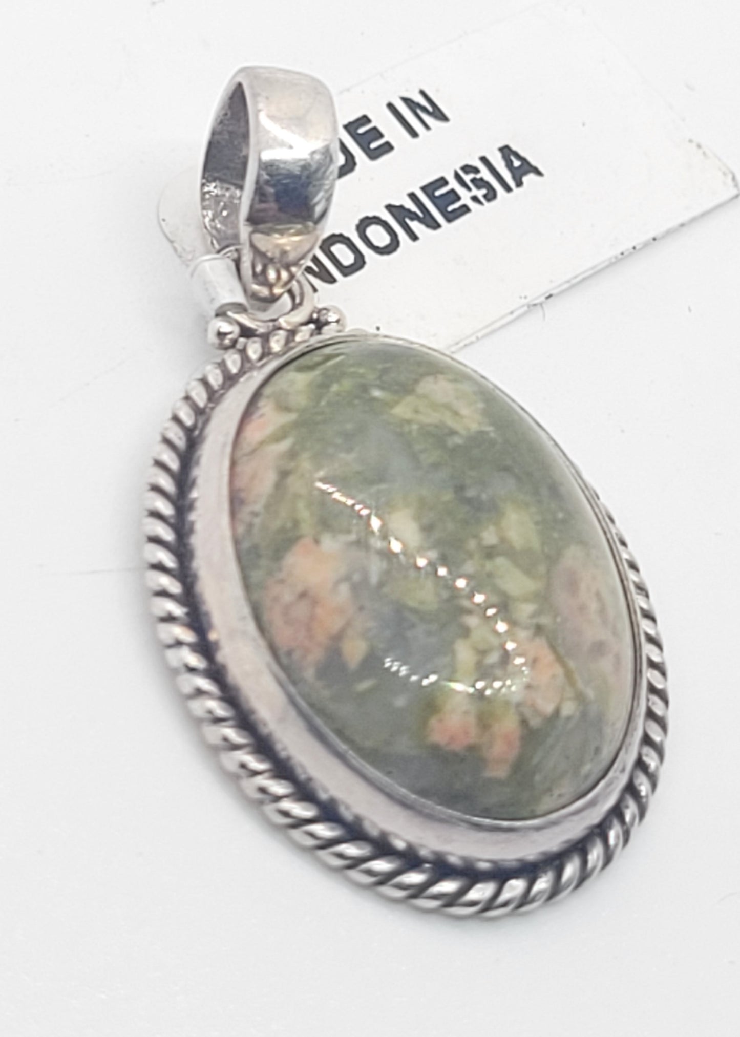 Unakite Green gemstone Balinese sterling silver pendant NWT Indonesia