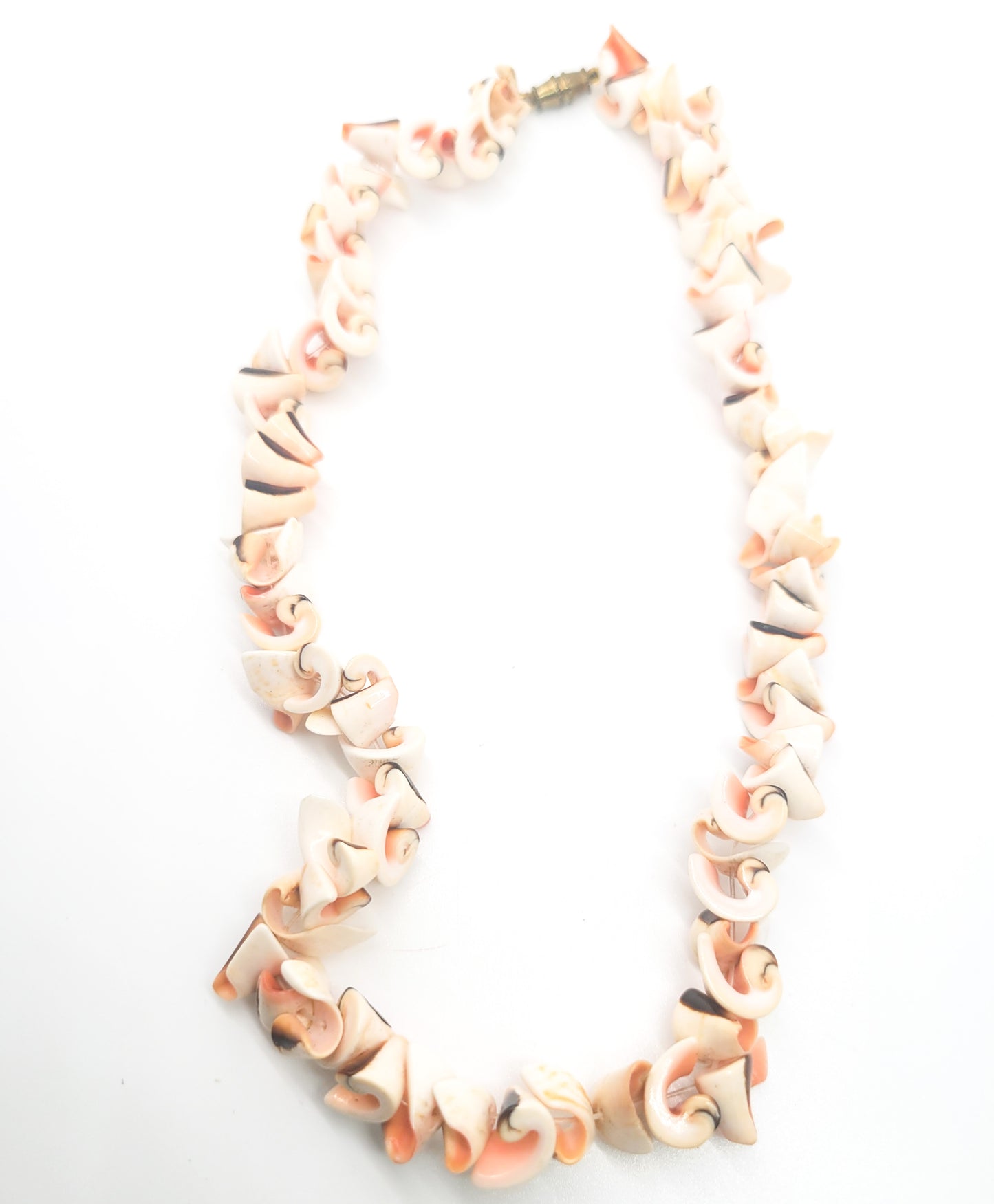 Luhuanus Sliced Spiral peach sea shell vintage surfer skater strung retro necklace