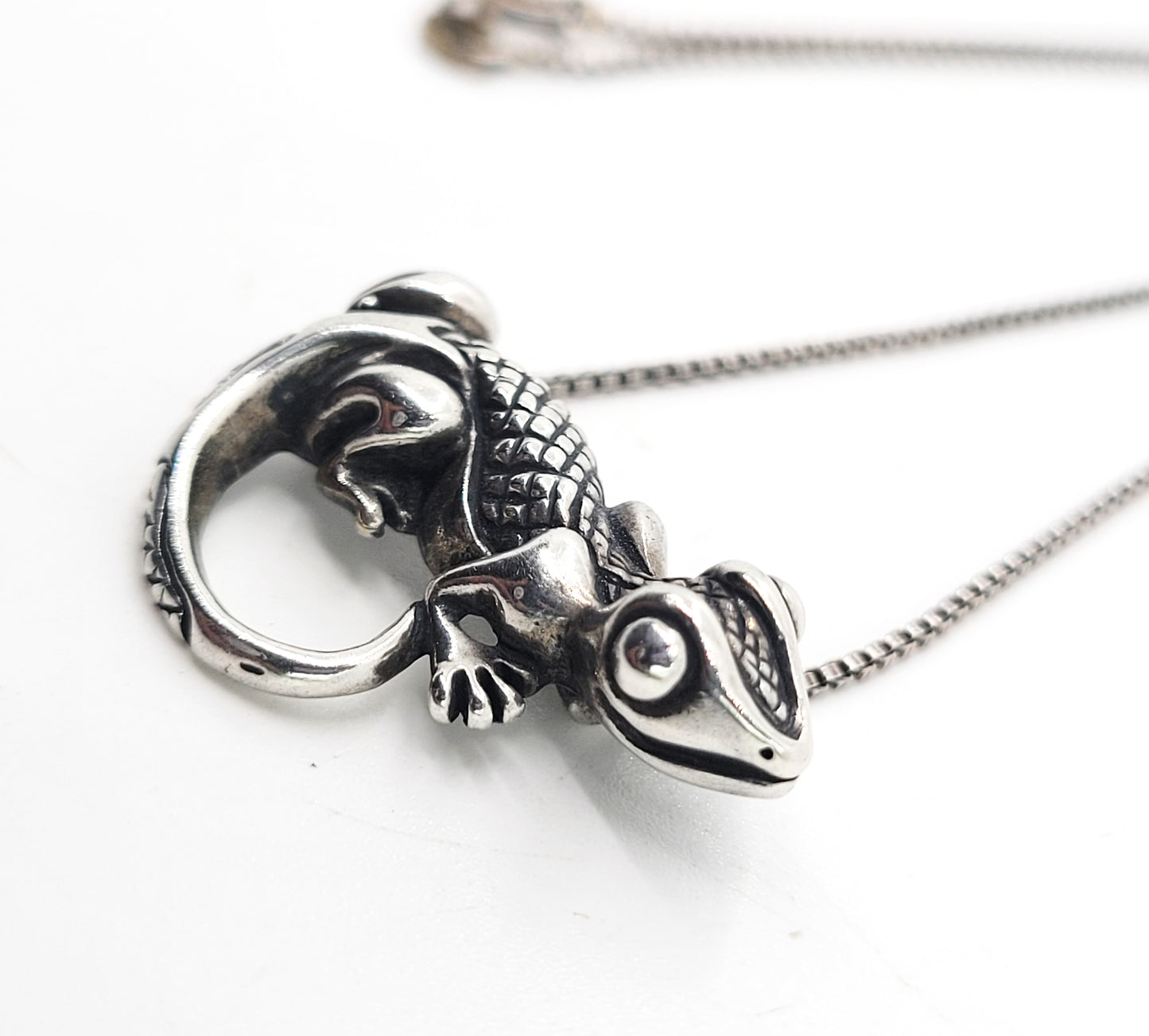 Lizard sterling silver artisan tribal lizard reptile vintage sterling silver necklace