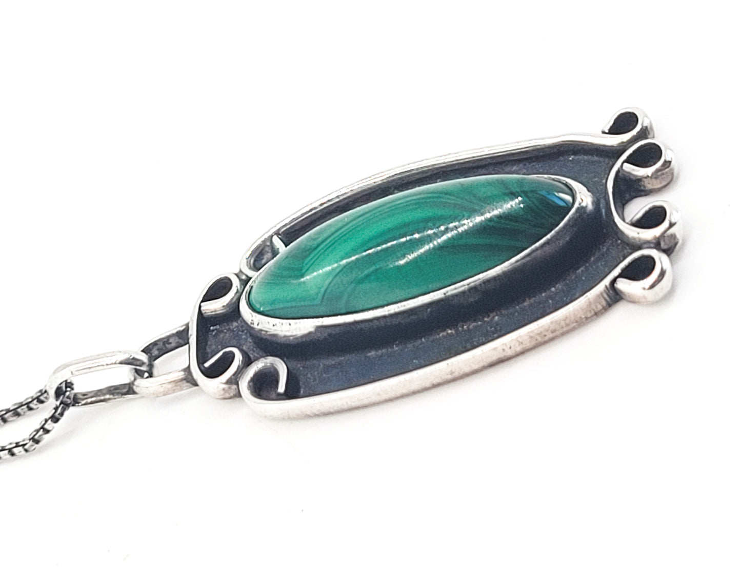 DA Malachite shadow box Native American sterling silver vintage pendant necklace