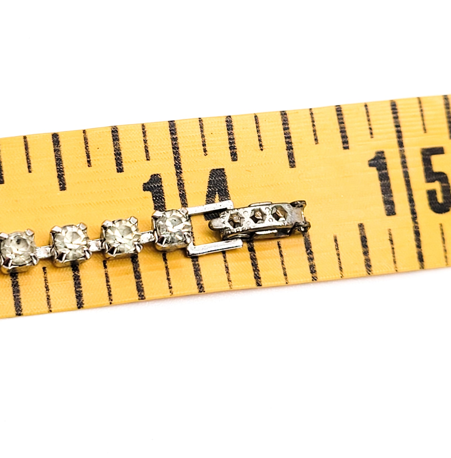 Large Scalloped clear rhinestone vintage bib choker necklace