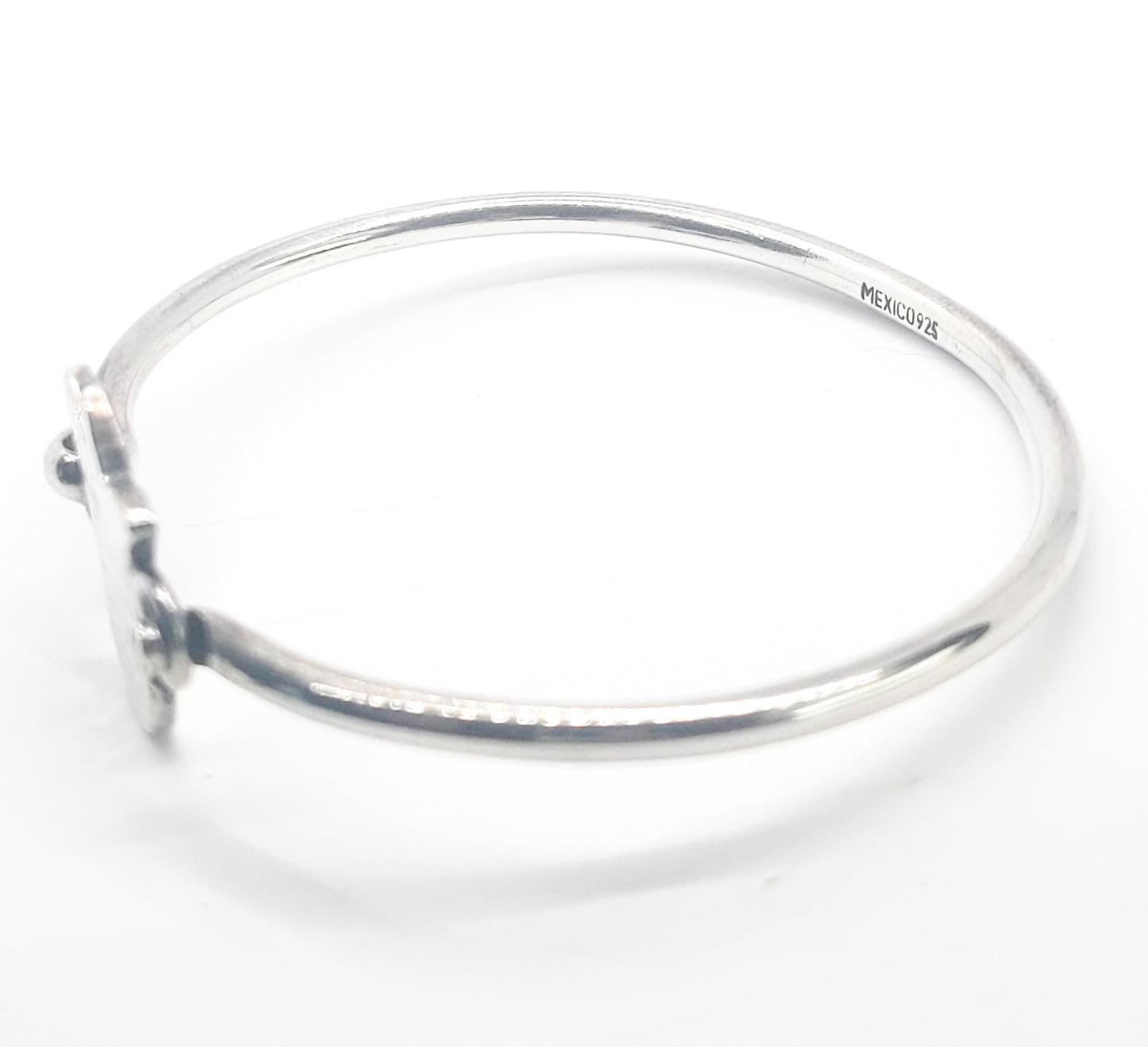 Hammered Lotus flower vintage Mexican artisan sterling silver bangle bracelet