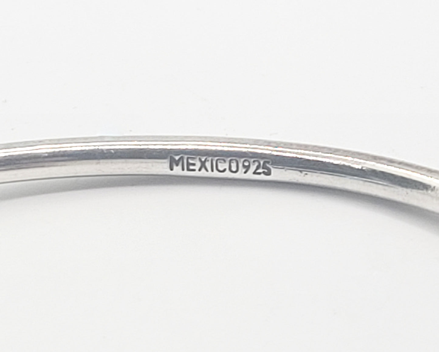 Hammered Lotus flower vintage Mexican artisan sterling silver bangle bracelet