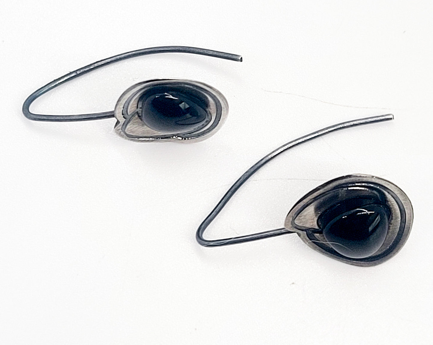 Modernist abstract black onyx sterling silver vintage drop earrings signed