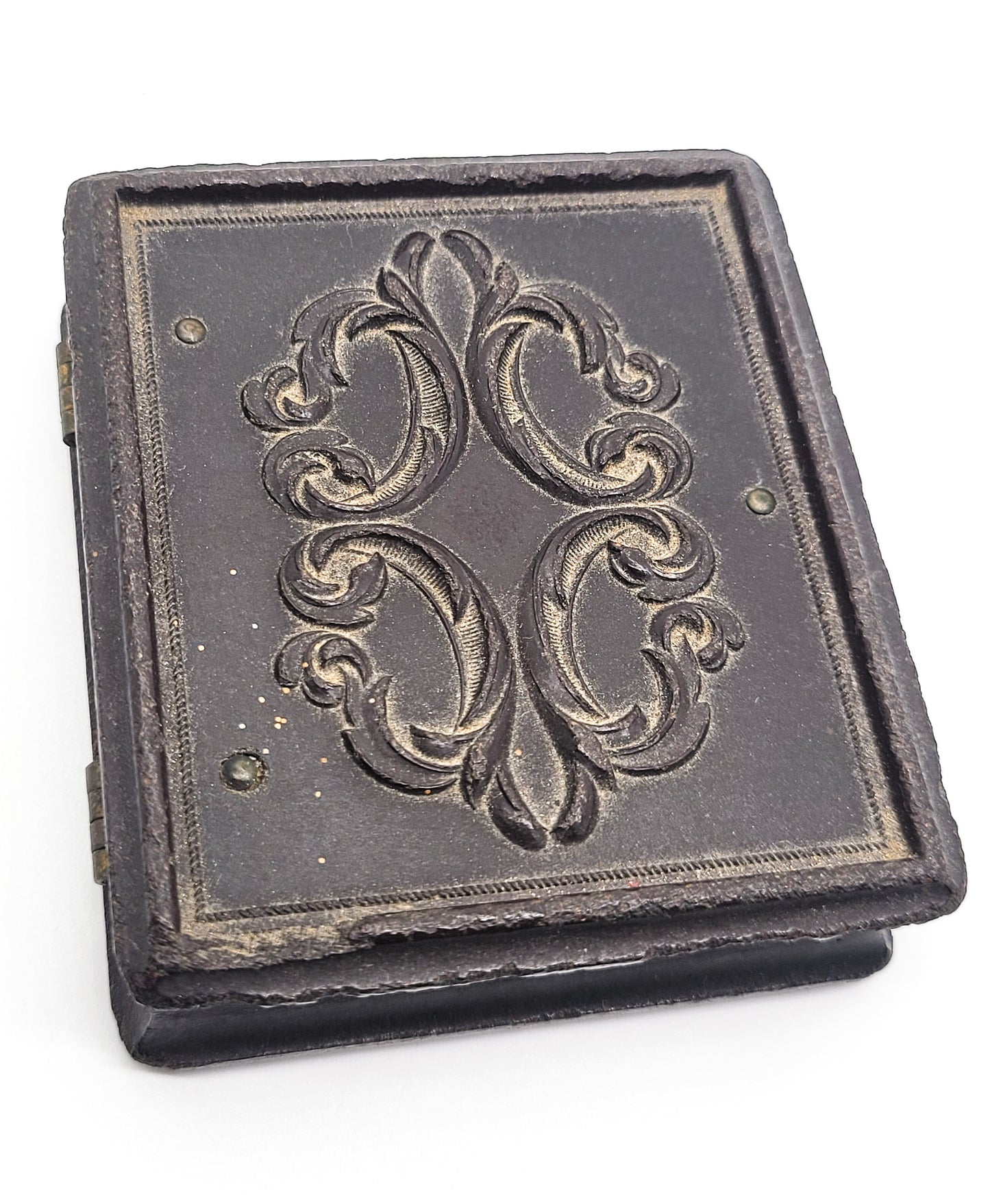 Daguerreotype Antique 1800s in wooden Gutta Percha Union Case red velvet framed