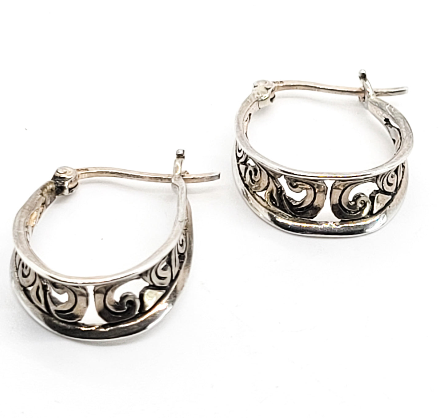Tribal Balinese Bali style open work vintage thick sterling silver lever back hoop earrings
