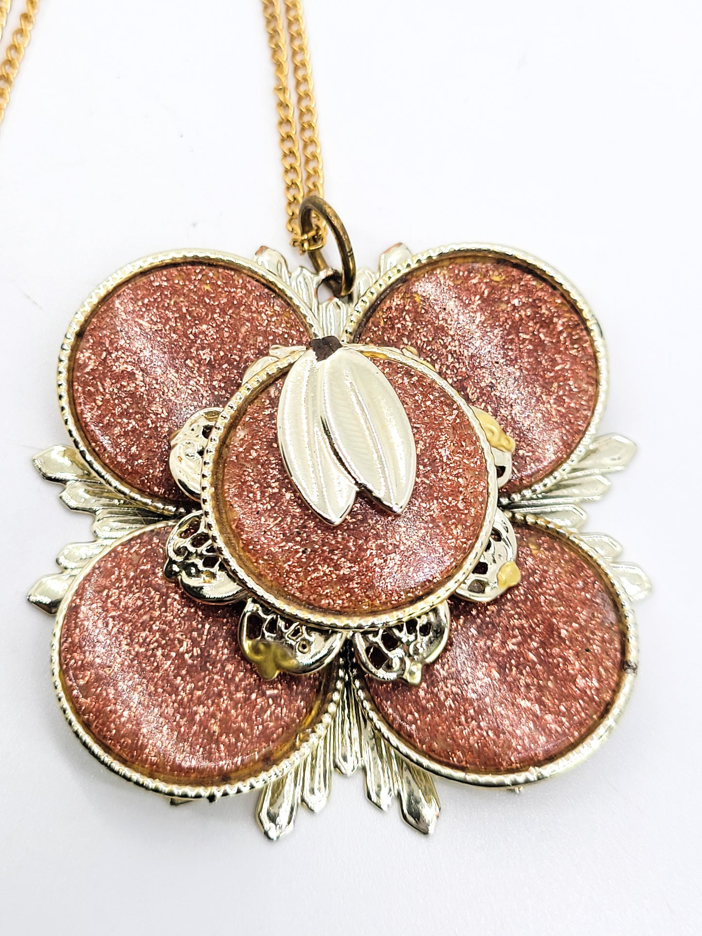 Copper confetti lucite Gold toned mid century vintage atomic pendant necklace