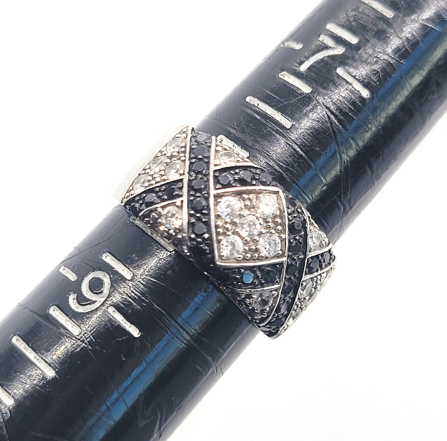 KL Black and white cubic zirconia CZ sterling silver lattice ring size 8