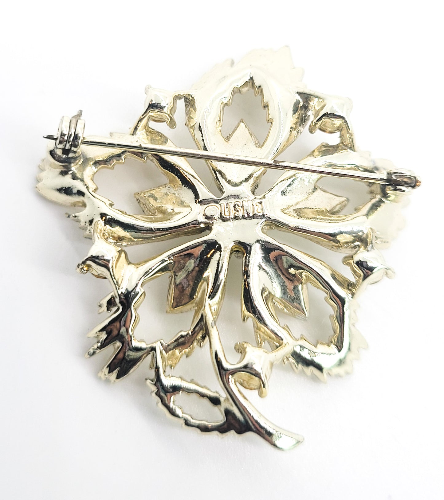 Lisner Maple leaf gold toned clear rhinestone vintage mid century brooch