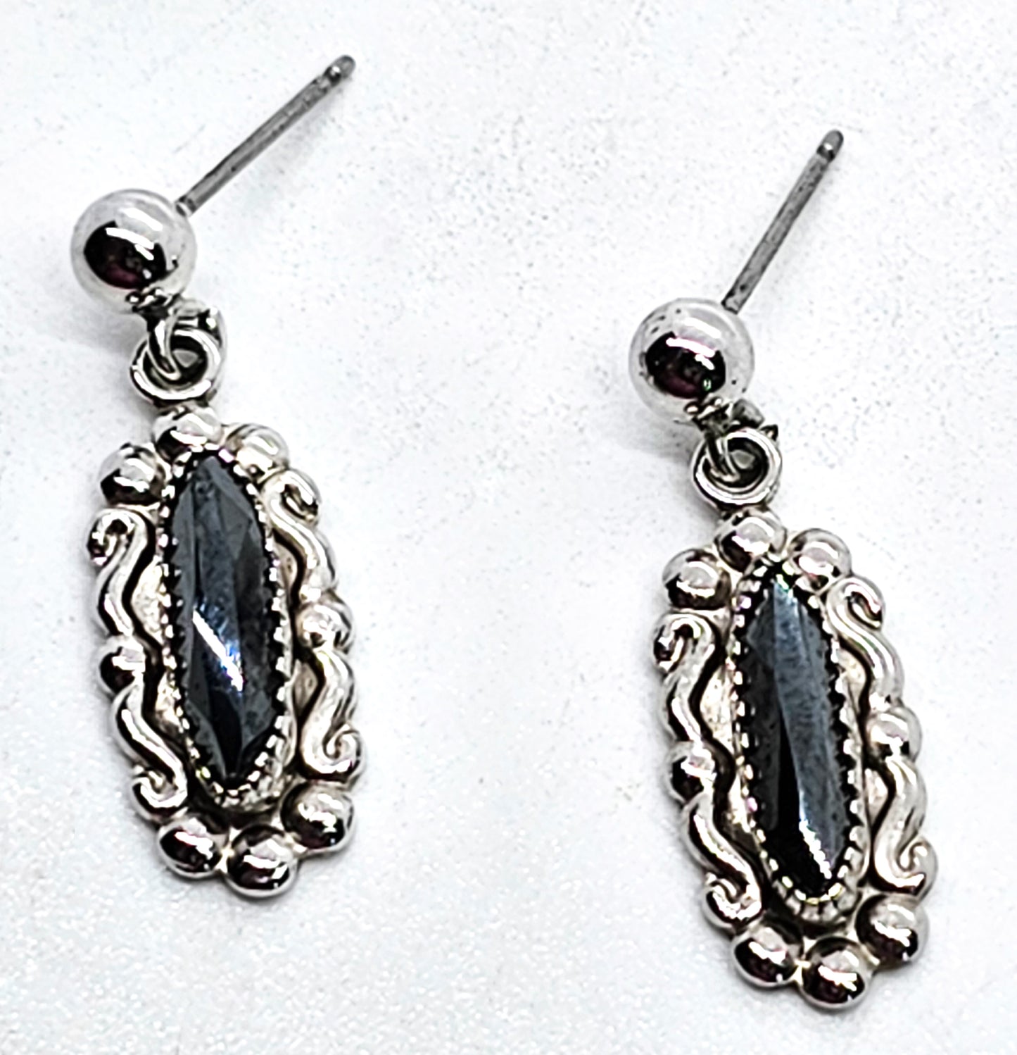 Wheeler Manufacturing Hematite vintage sterling silver drop earrings