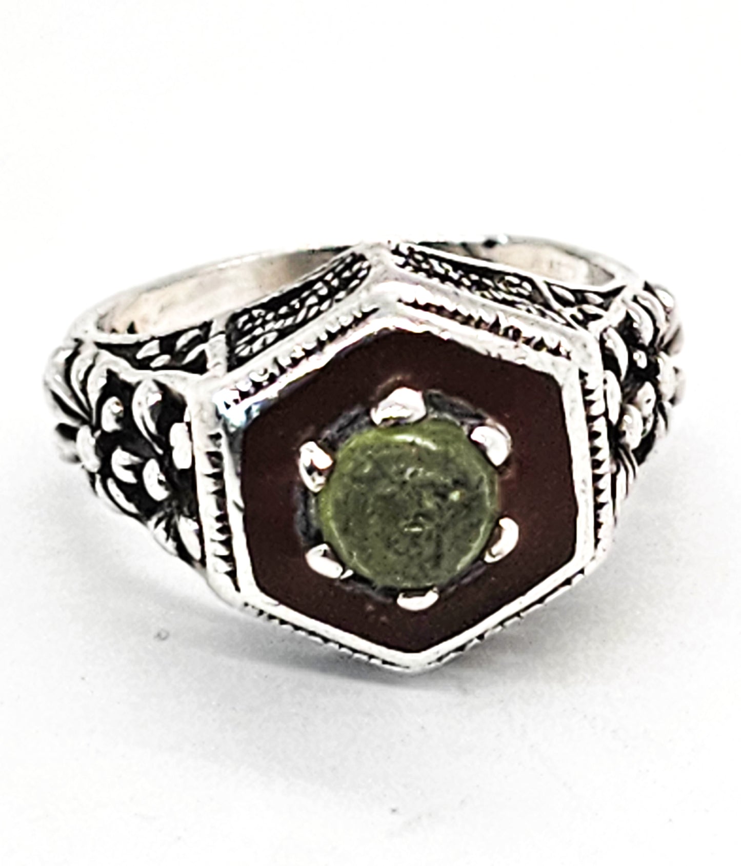 Art Deco carnelian inlay green gemstone sterling silver antique ring size 7