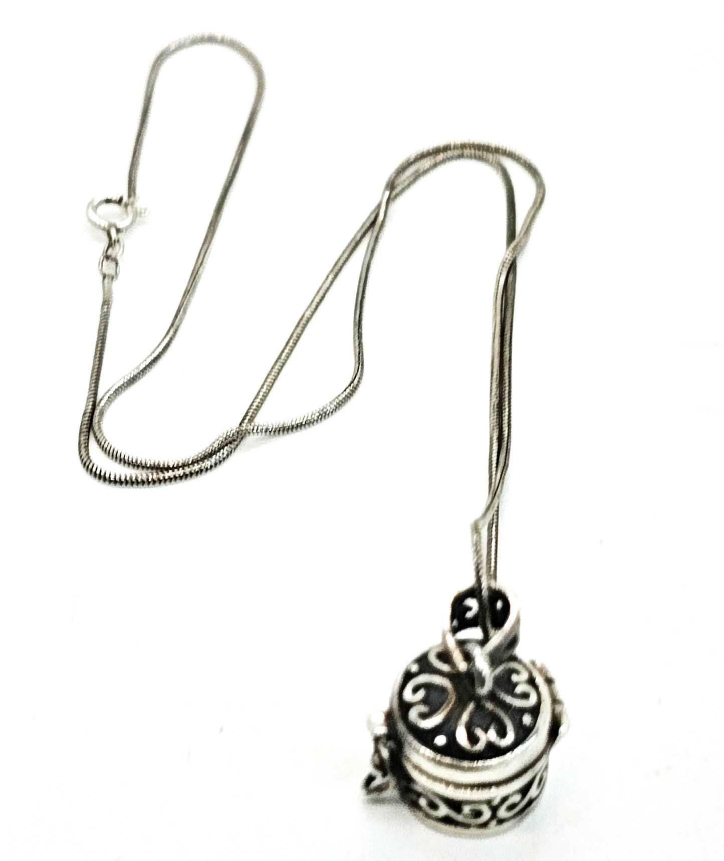 Prayer box small opening poison keepsake sterling silver pendant necklace